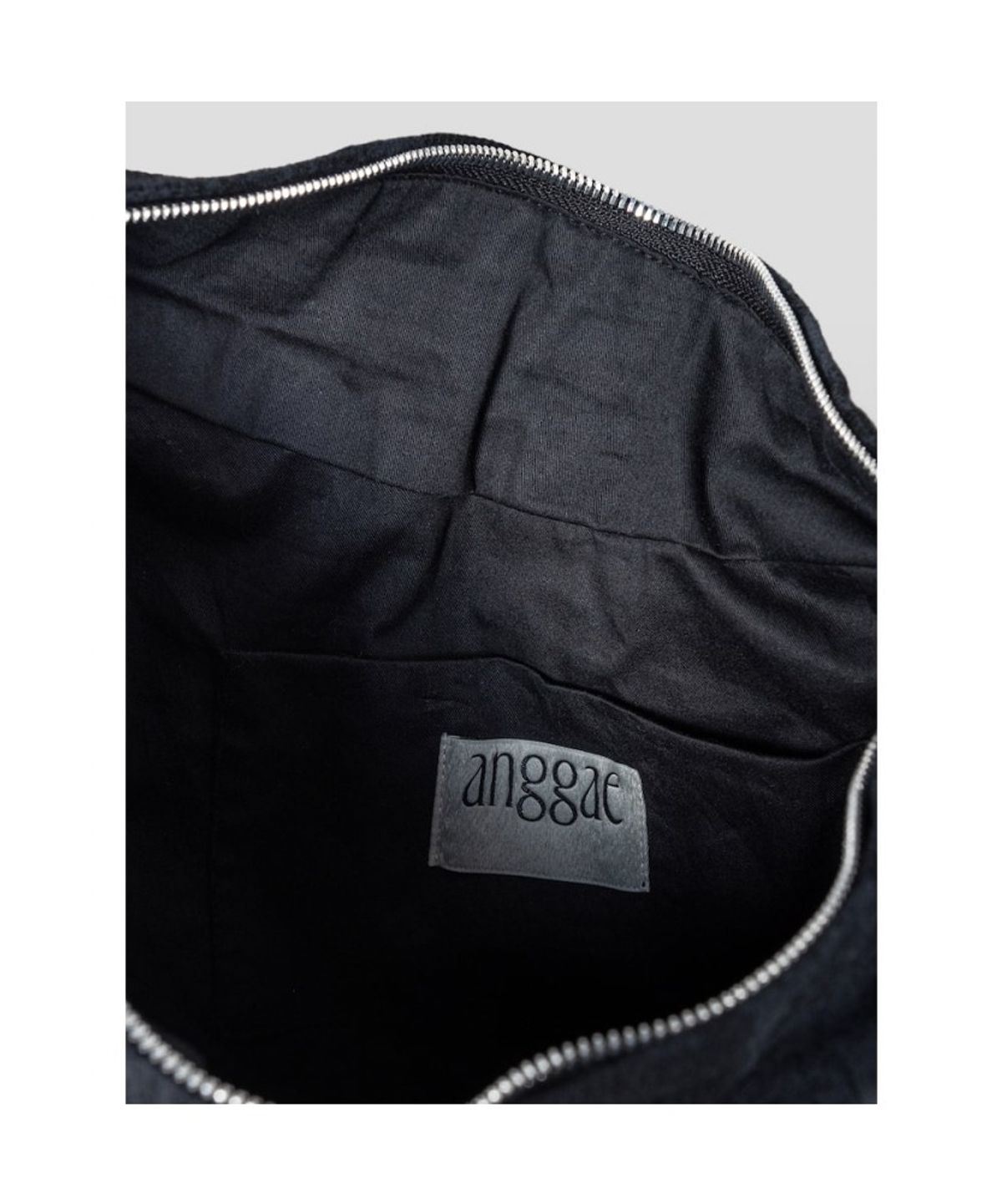 앙개(ANGGAE) Jacquard Knot Tube Bag (S)  Black