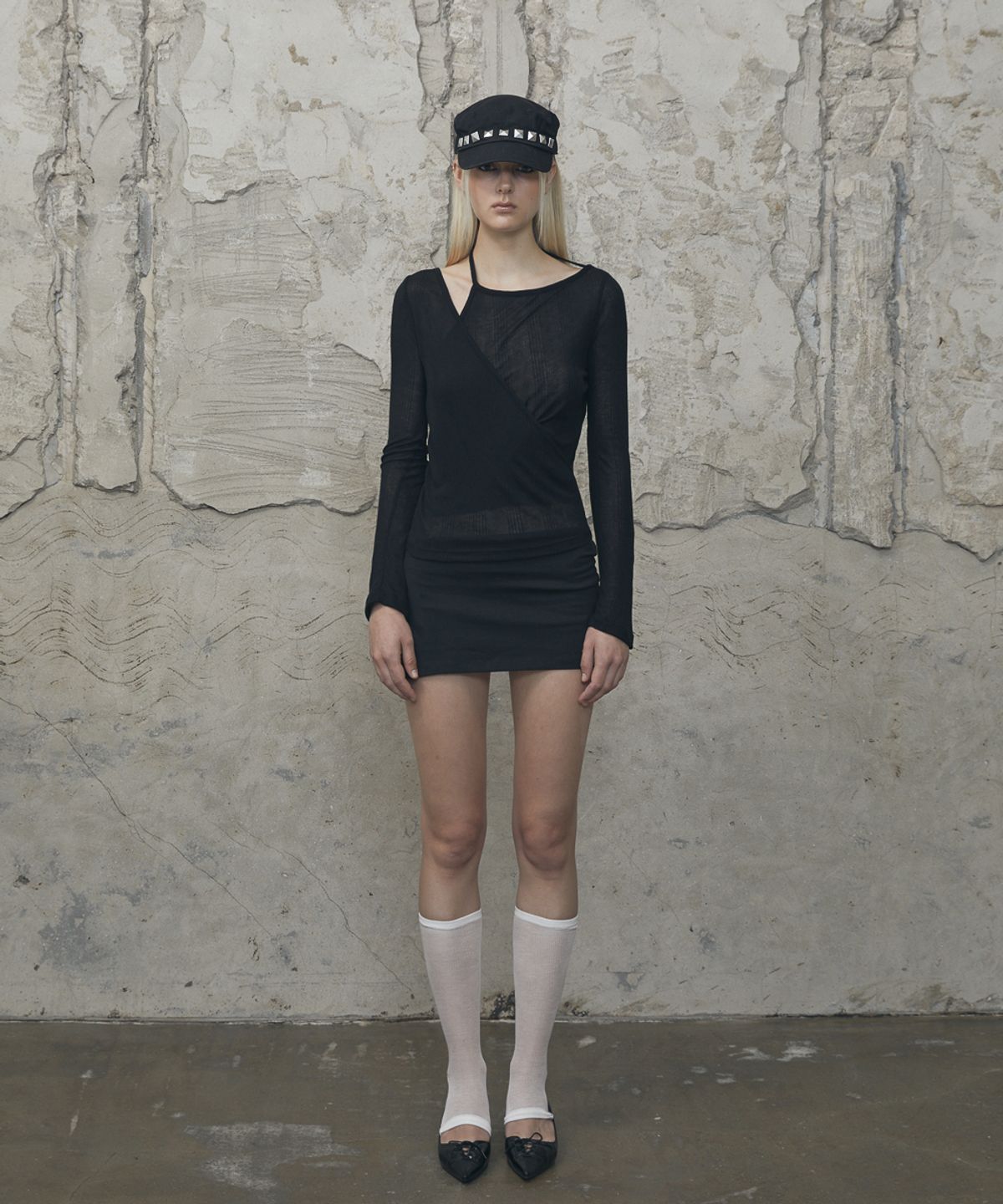 분트(VOONT) Wrap Halter Long Sleeve (BLACK)