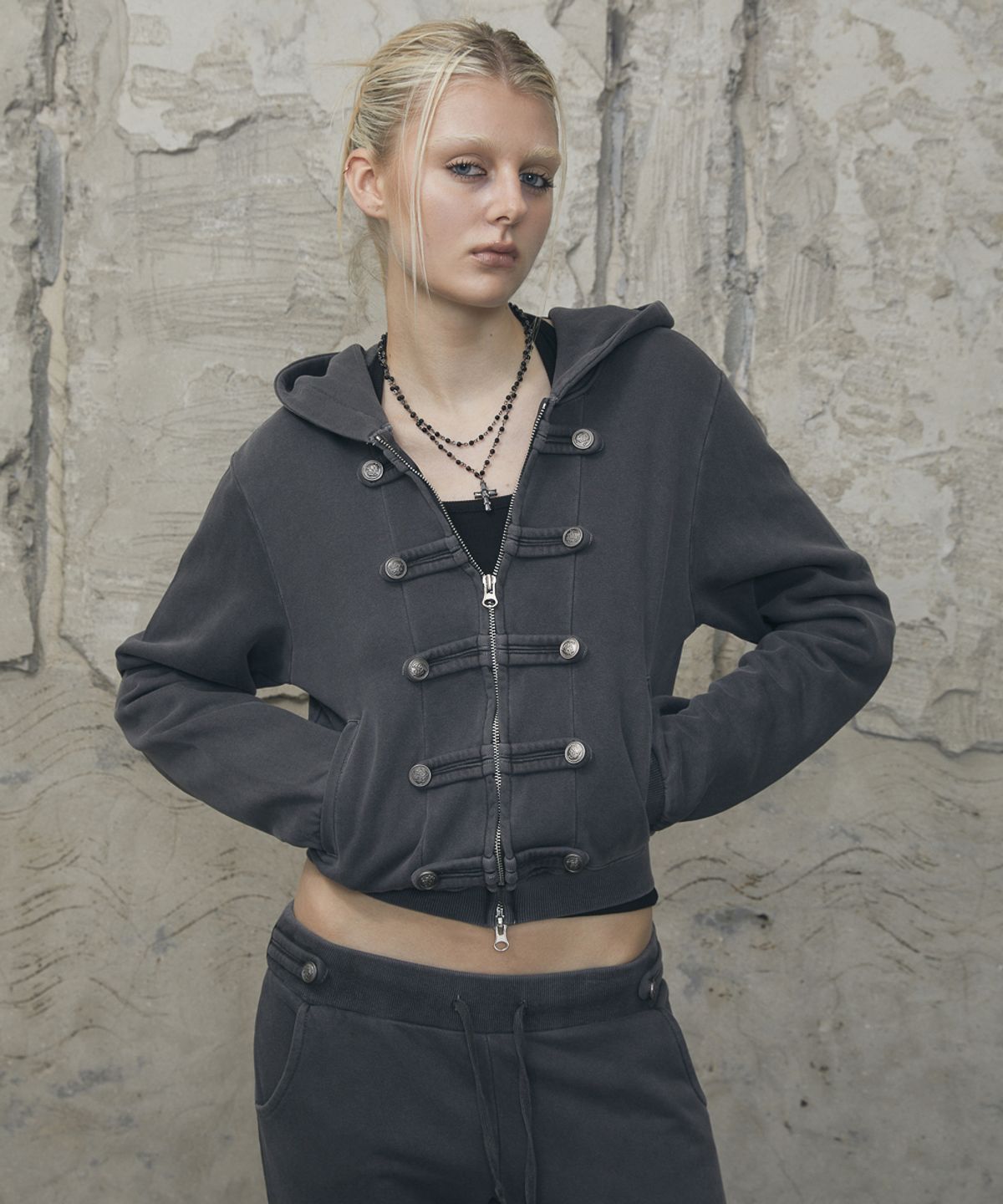 분트(VOONT) Napoleonic Loop Hood Zip-Up (CHARCOAL)
