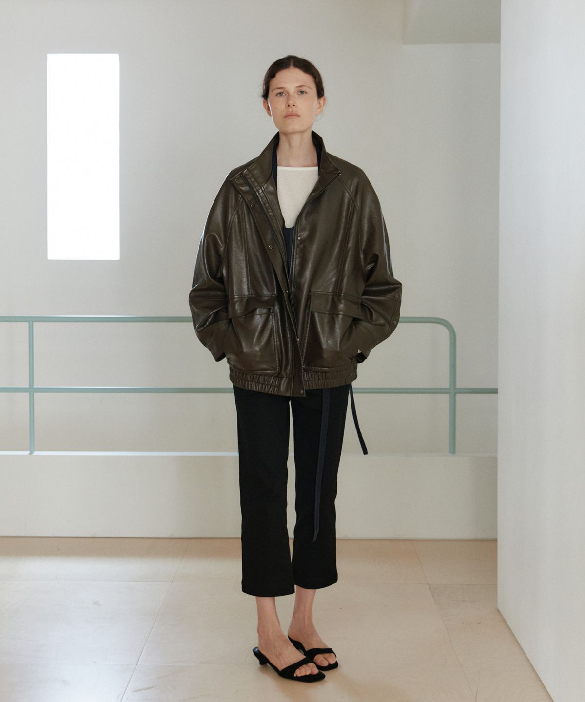 유라고(URAGO) Pocket leather overfit blouson_Khaki brown