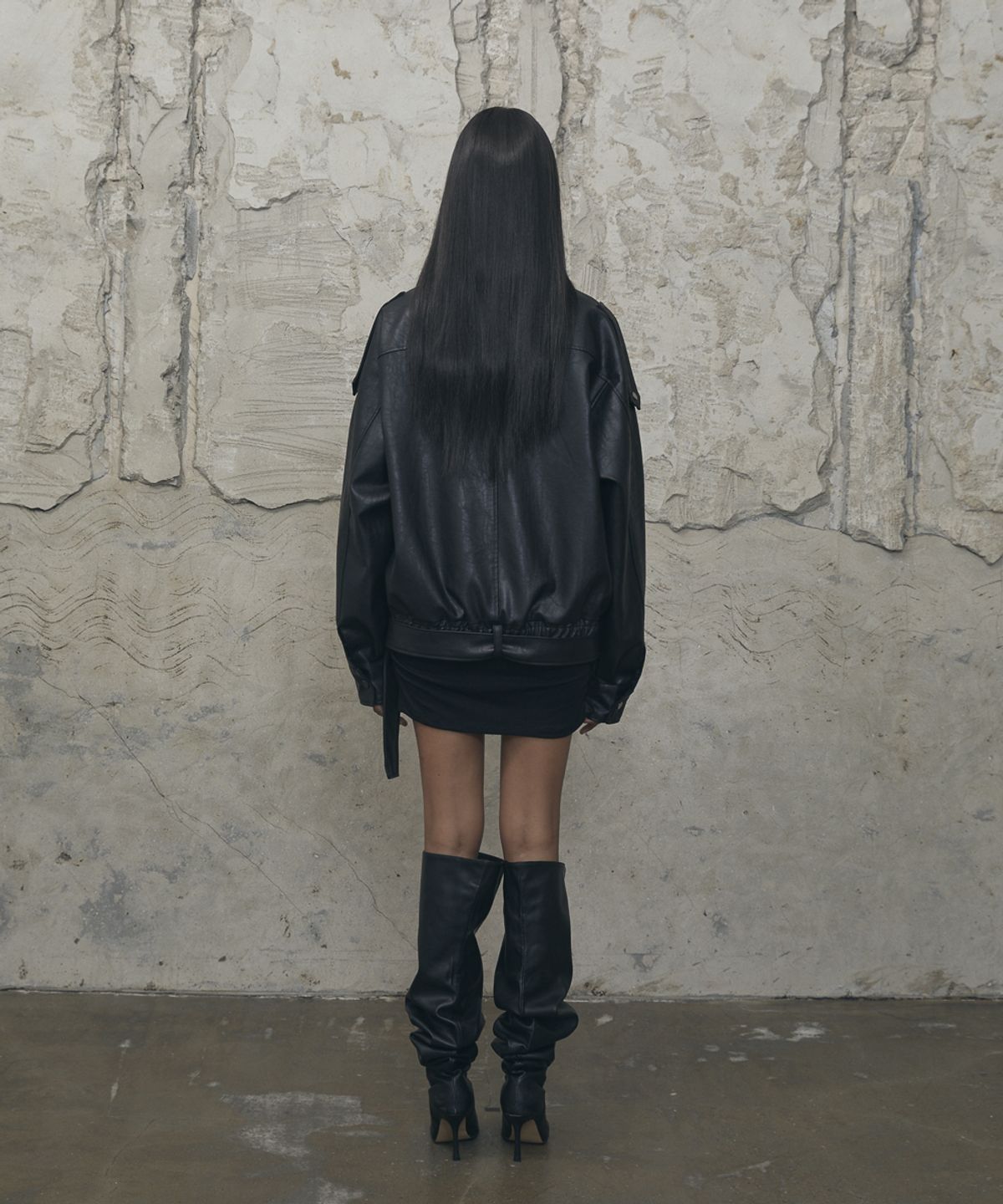 분트(VOONT) Belt High-Neck Leather Jacket (BLACK)