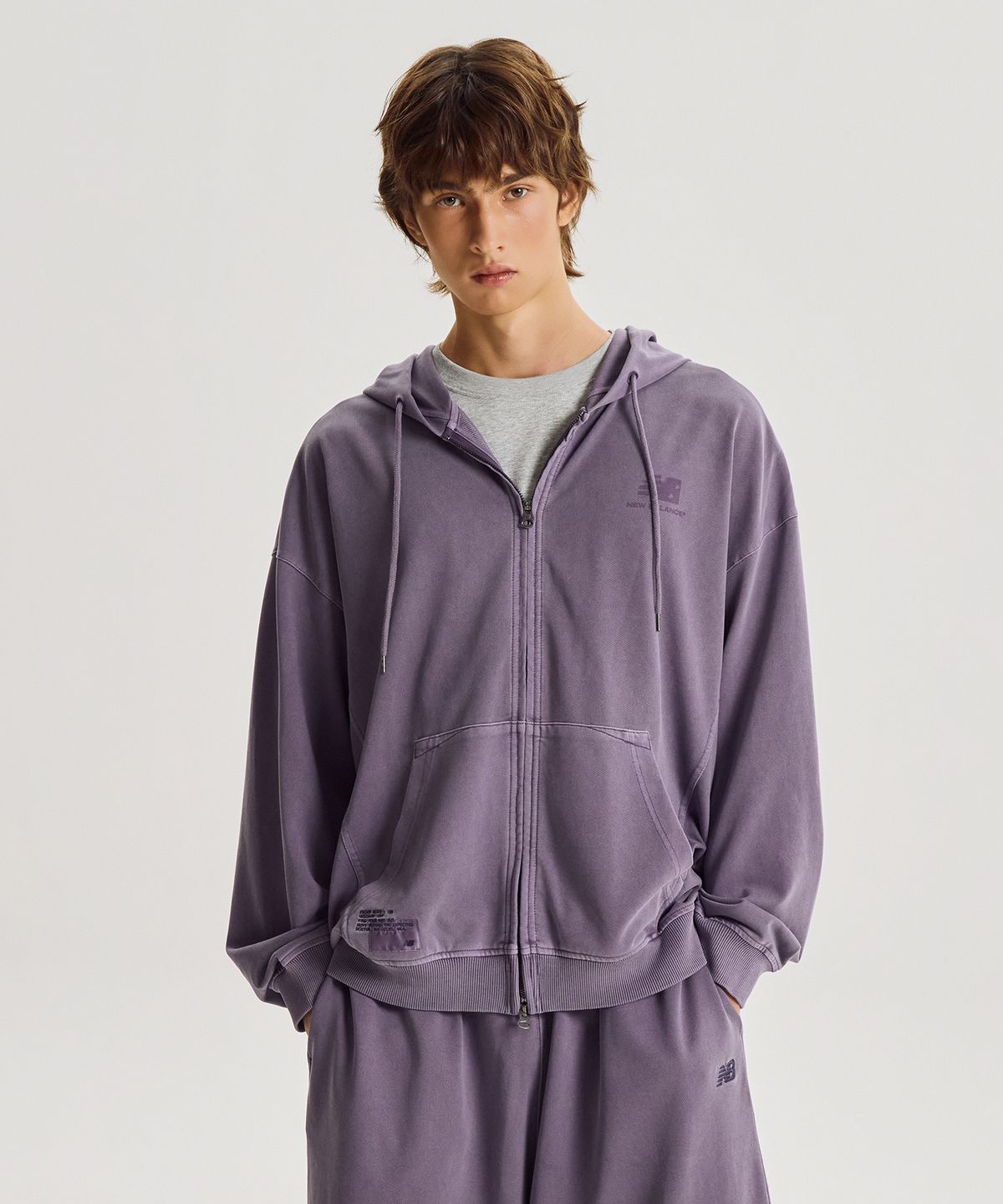 뉴발란스(NEW BALANCE) NBMDG31833 / UNI ESCAPE 다잉 후드집업 (PURPLE)