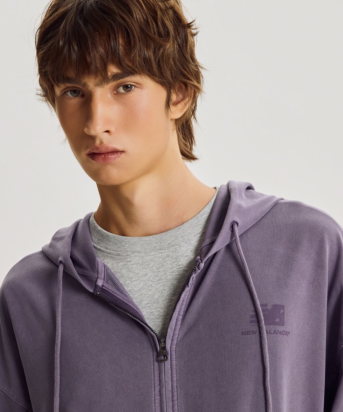 뉴발란스(NEW BALANCE) NBMDG31833 / UNI ESCAPE 다잉 후드집업 (PURPLE)