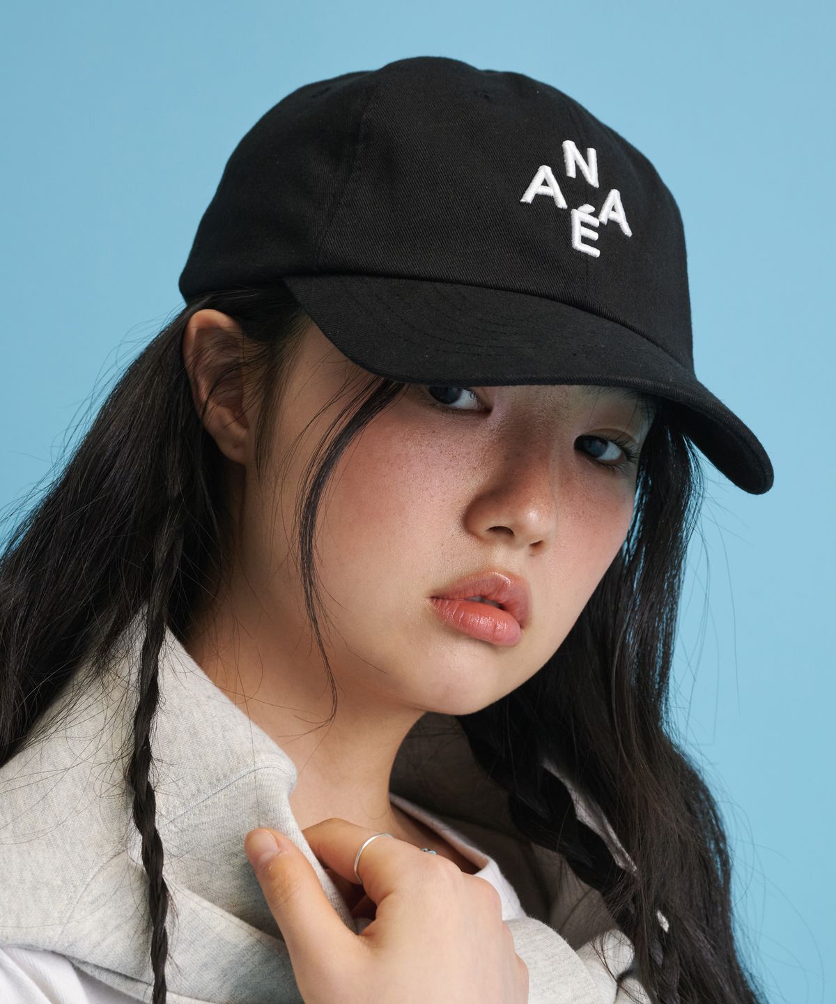 아나에(ANAE) STACK CAP BLACK