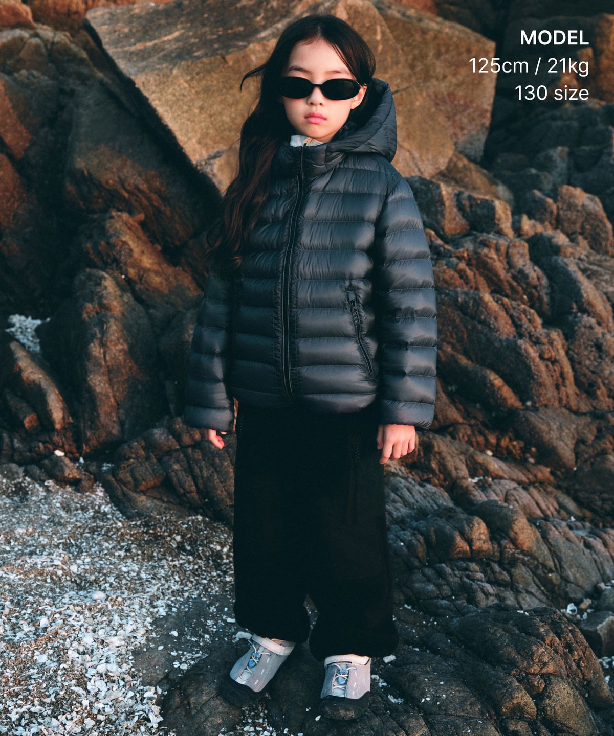 무신사 스탠다드 키즈(MUSINSA STANDARD KIDS) [시티 레저] 시어 후디드 라이트 다운 재킷 [미드나잇 블루]