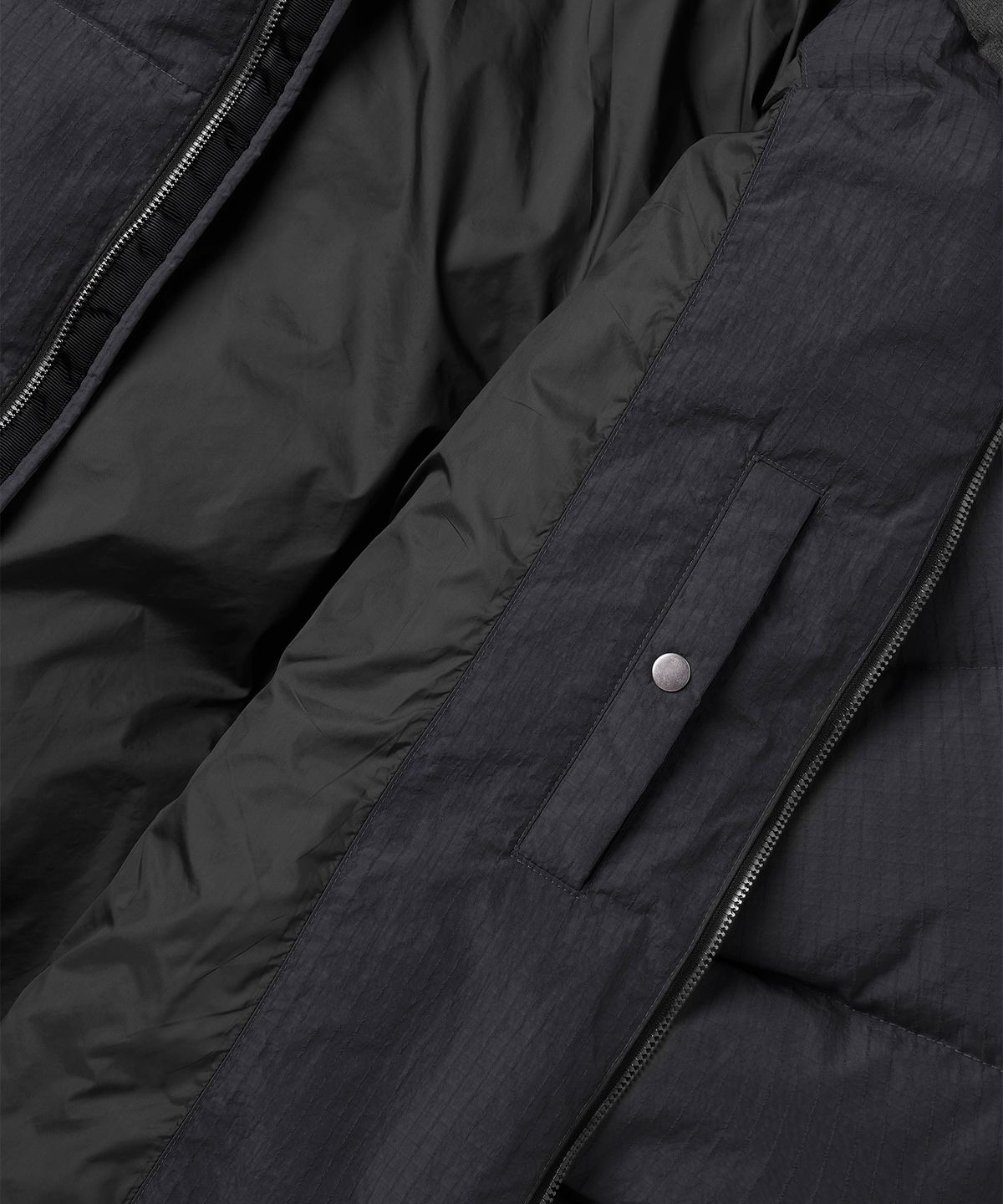 디키즈(DICKIES) 마이크로 립스탑 헤비 다운 재킷 Black