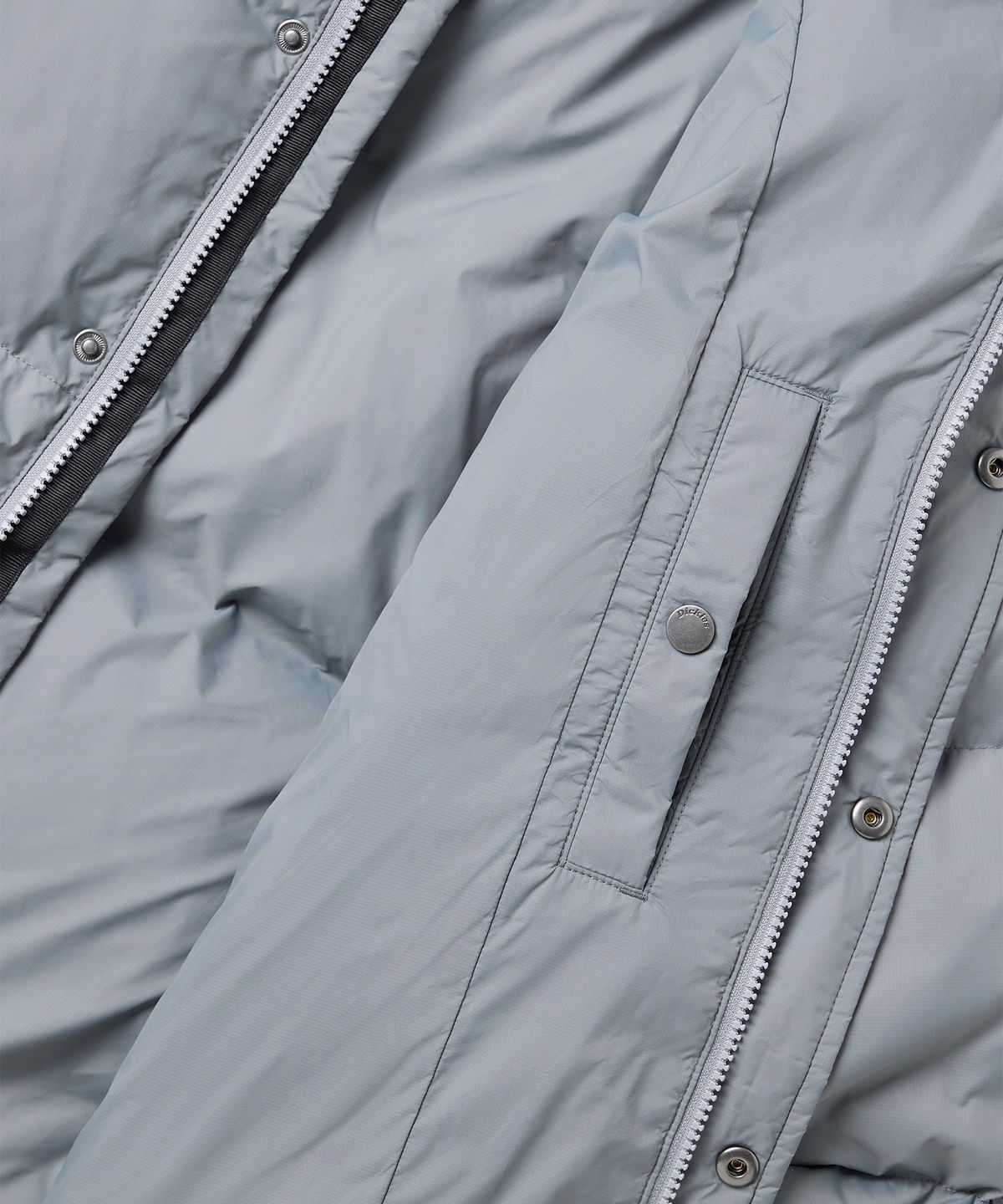 디키즈(DICKIES) 마이크로 립스탑 헤비 다운 재킷 Grey