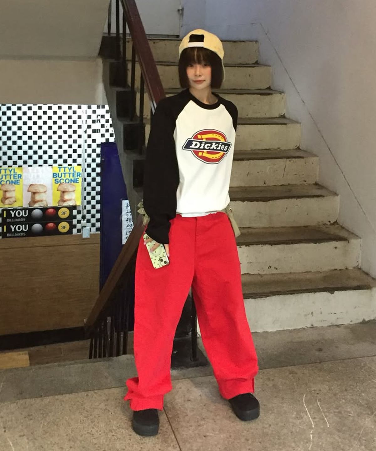 디키즈(DICKIES) 트리로고 래글런 롱슬리브 Black