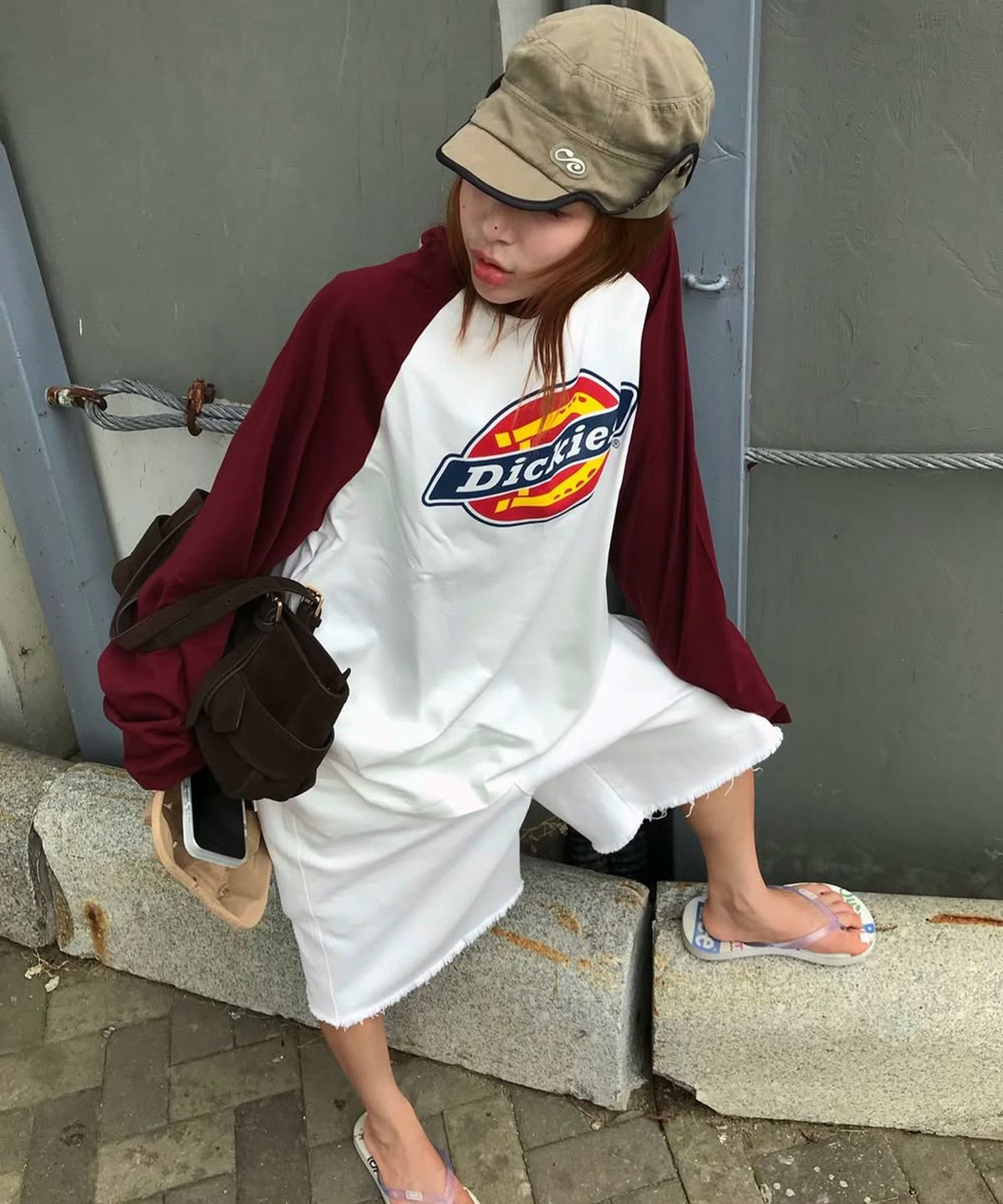 디키즈(DICKIES) 트리로고 래글런 롱슬리브 Red
