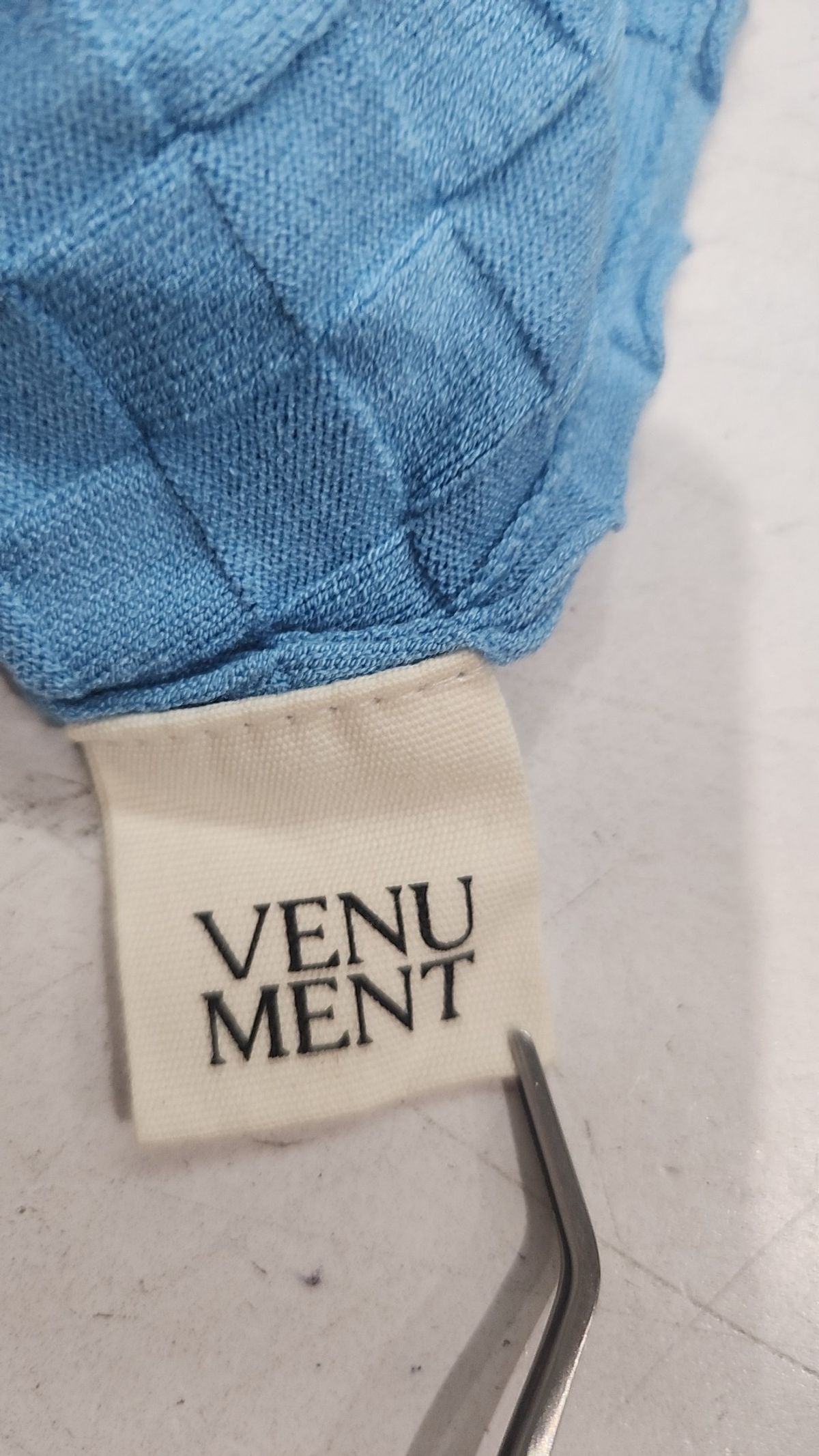 베뉴먼트(VENUMENT) 니트/스웨터 FREE