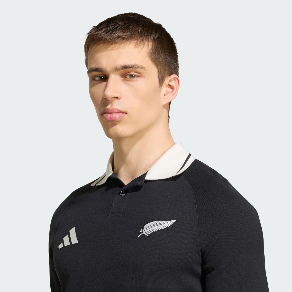 아디다스(ADIDAS) 올블랙스 레저웨어 폴로 셔츠 KQ8185