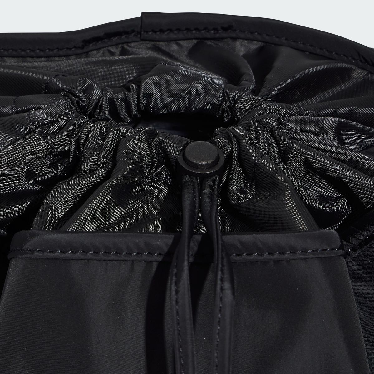 아디다스(ADIDAS) 오리지날 플립 백팩 LD6375