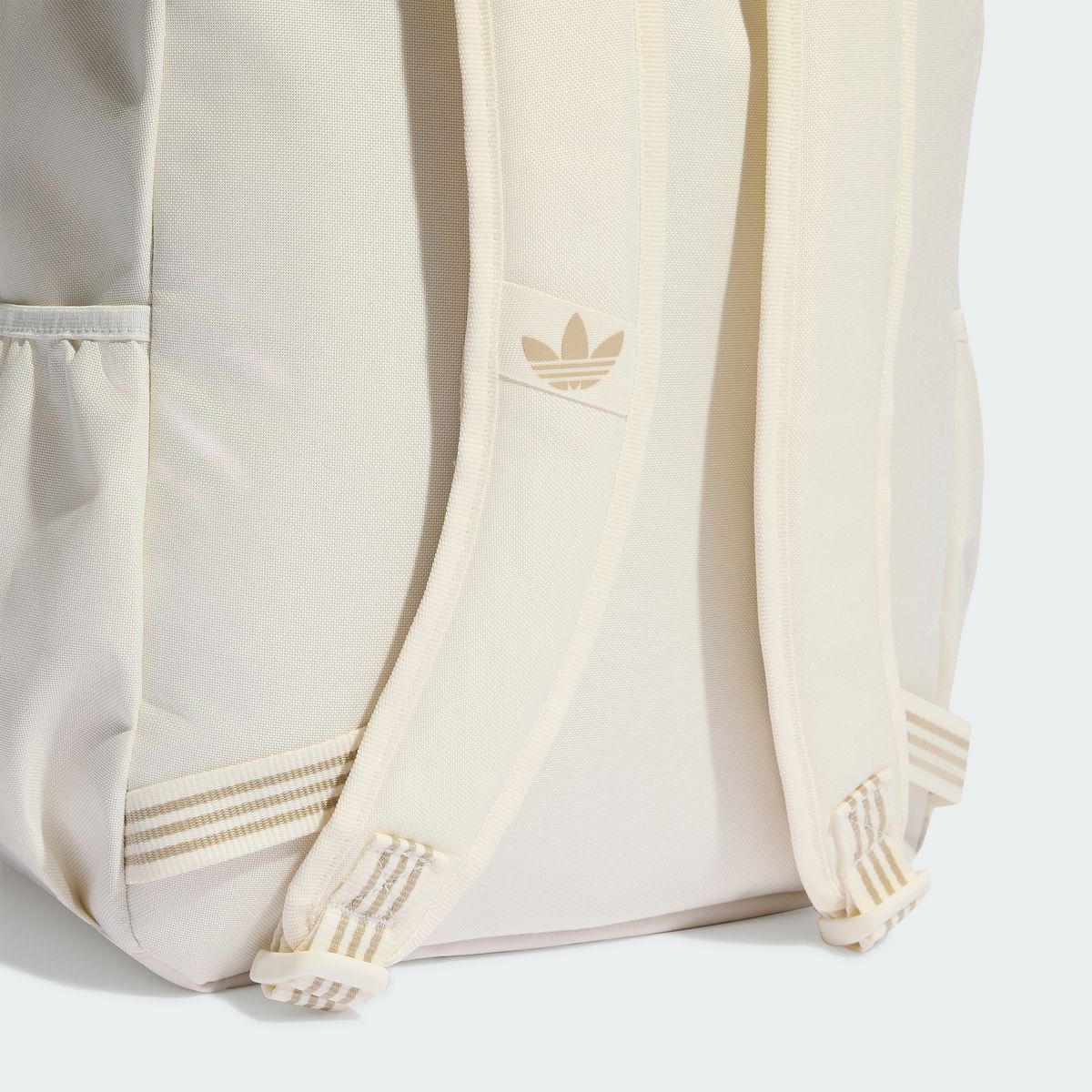 아디다스(ADIDAS) 아디컬러 클래식 백팩 KQ6389