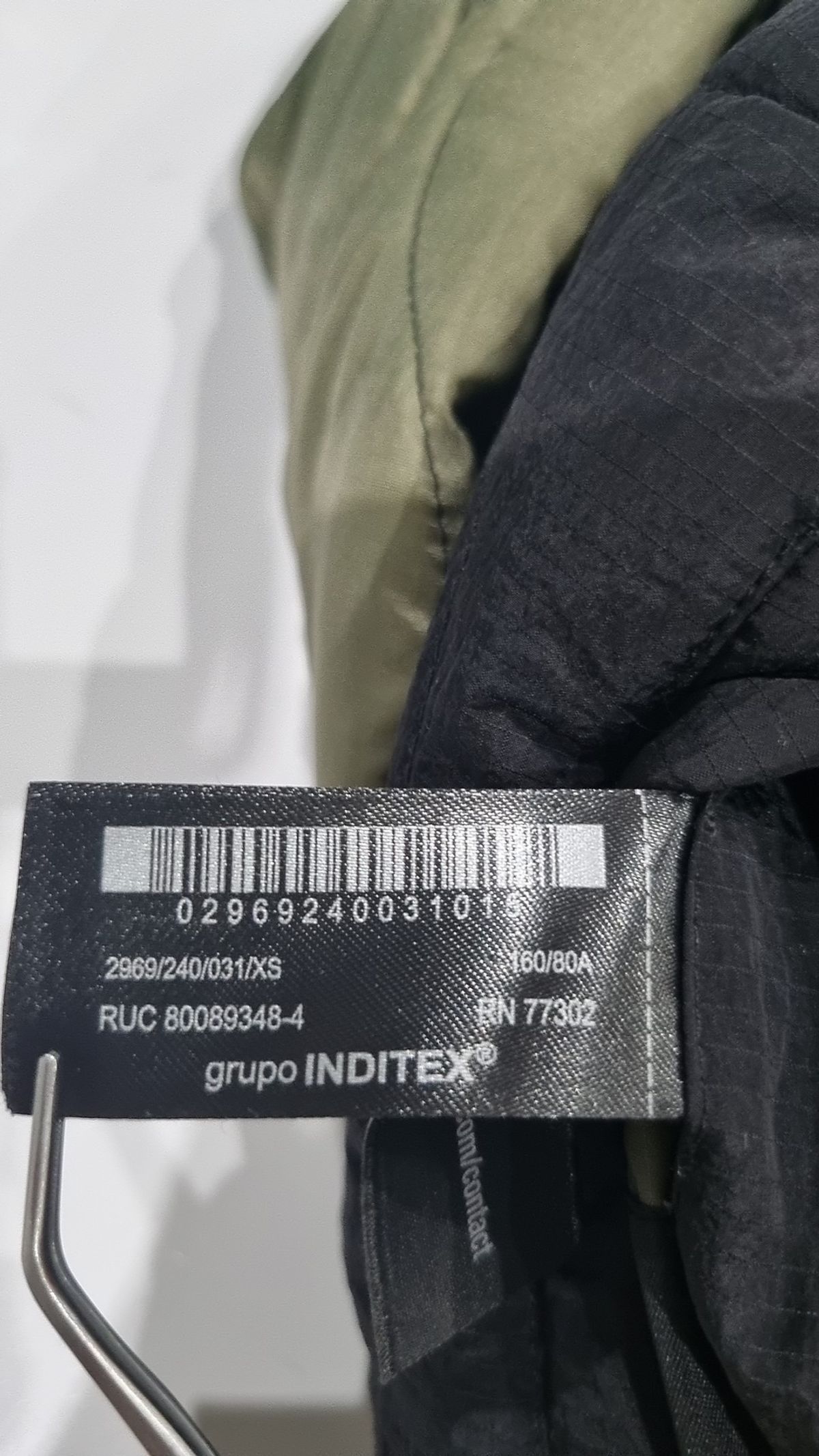 자라(ZARA) 숏 패딩/숏 헤비 아우터 XS