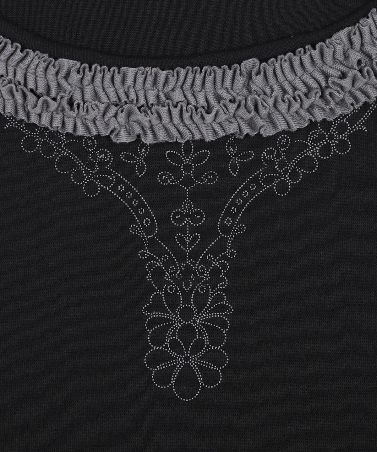 러브이즈트루(LUVISTRUE) RL FRILL SLEEVE TEE(BLACK)