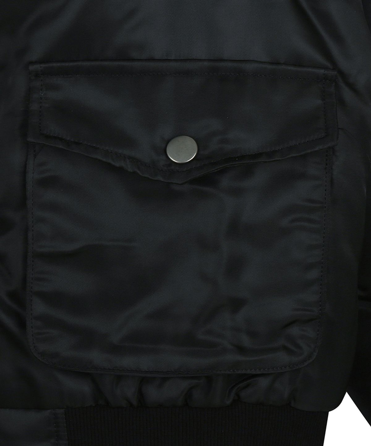러브이즈트루(LUVISTRUE) RL FUR TRIM PATCH BOMBER JACKET(BLACK)