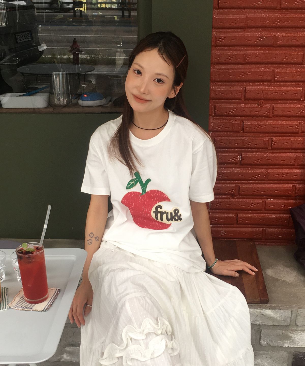 프루앤(FRUAND) GRAPHIC T-SHIRT_2COLOR