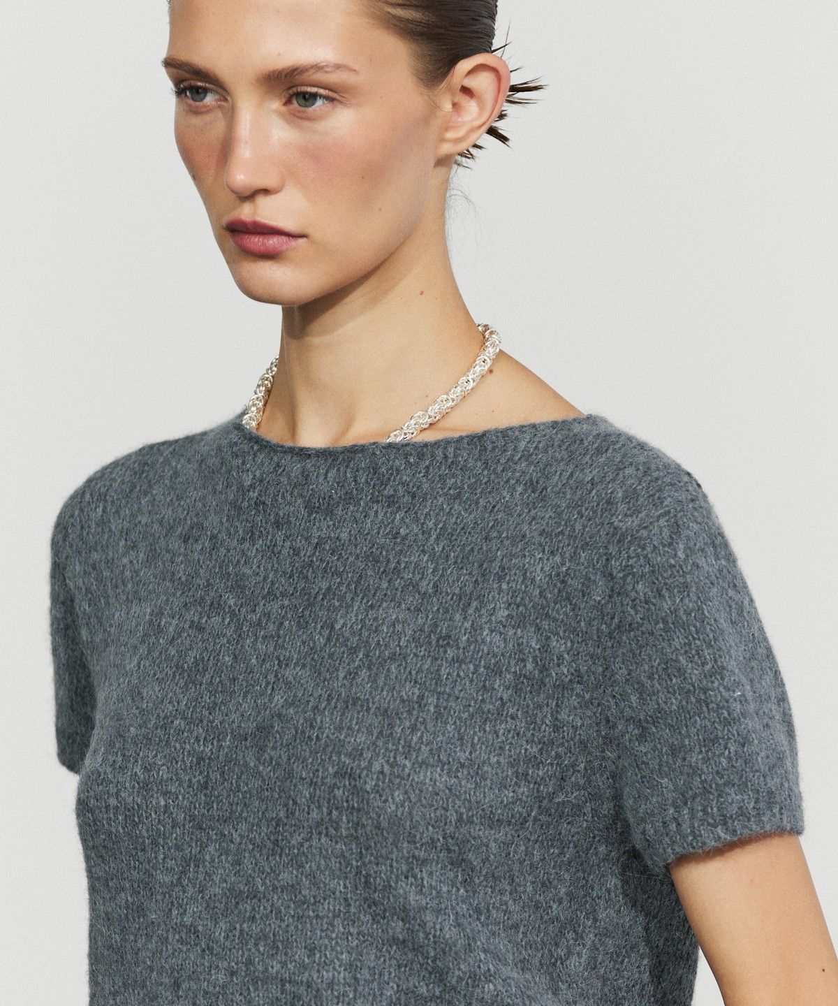마시모두띠(MASSIMO DUTTI) 알파카 블렌드 반팔 니트 스웨터