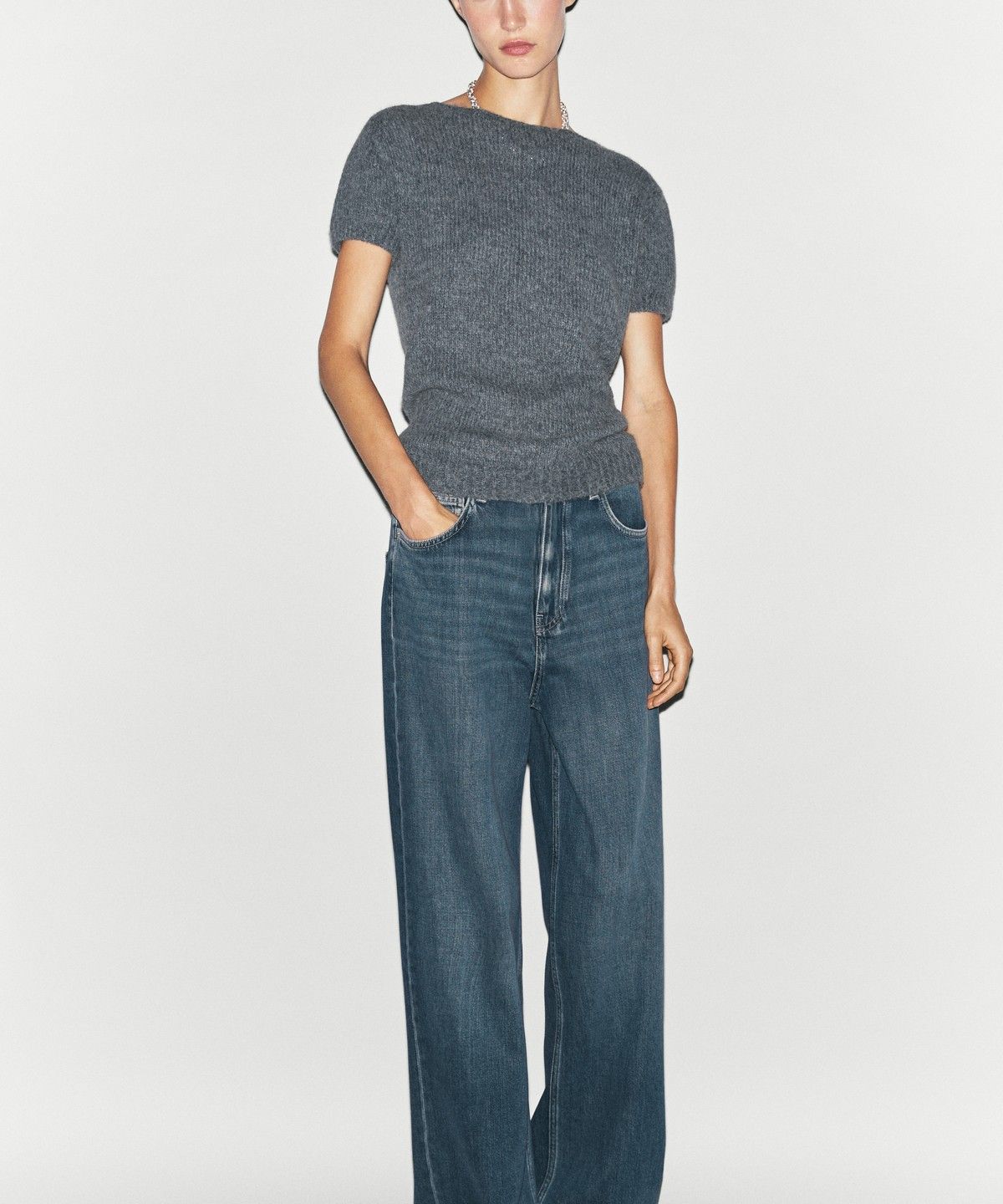마시모두띠(MASSIMO DUTTI) 알파카 블렌드 반팔 니트 스웨터