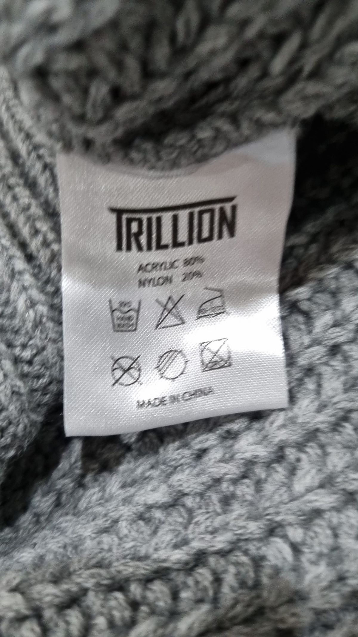 트릴리온(TRILLION) 니트/스웨터 XL