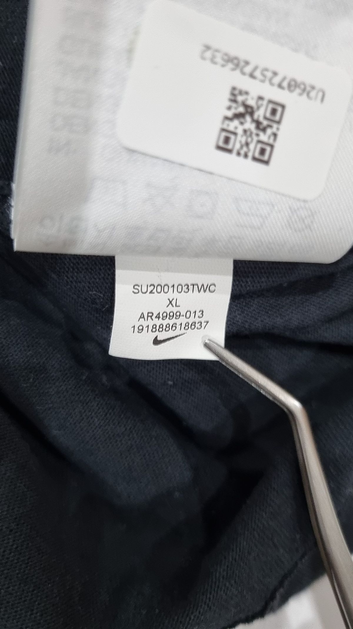 나이키(NIKE) 스포츠웨어 클럽 티셔츠 M - 블랙:화이트 / AR4999-013 XL