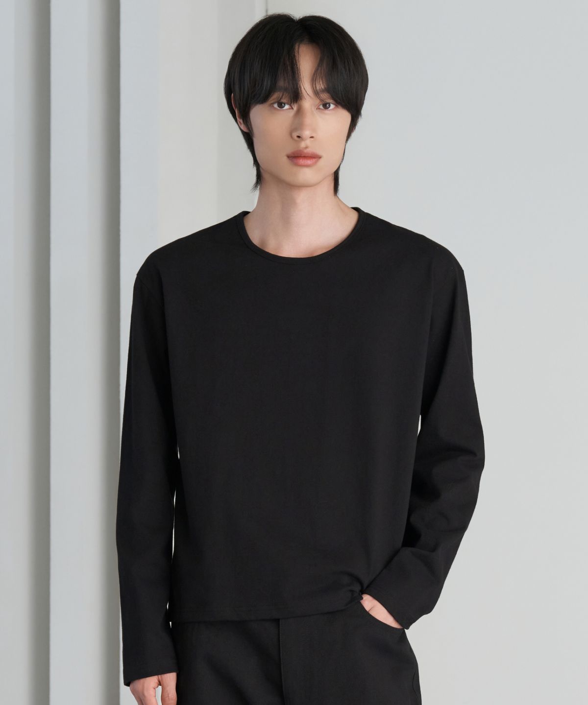 효지(HYOJI) 26 FW 유넥 롱슬리브 크롭 티셔츠 (3컬러)