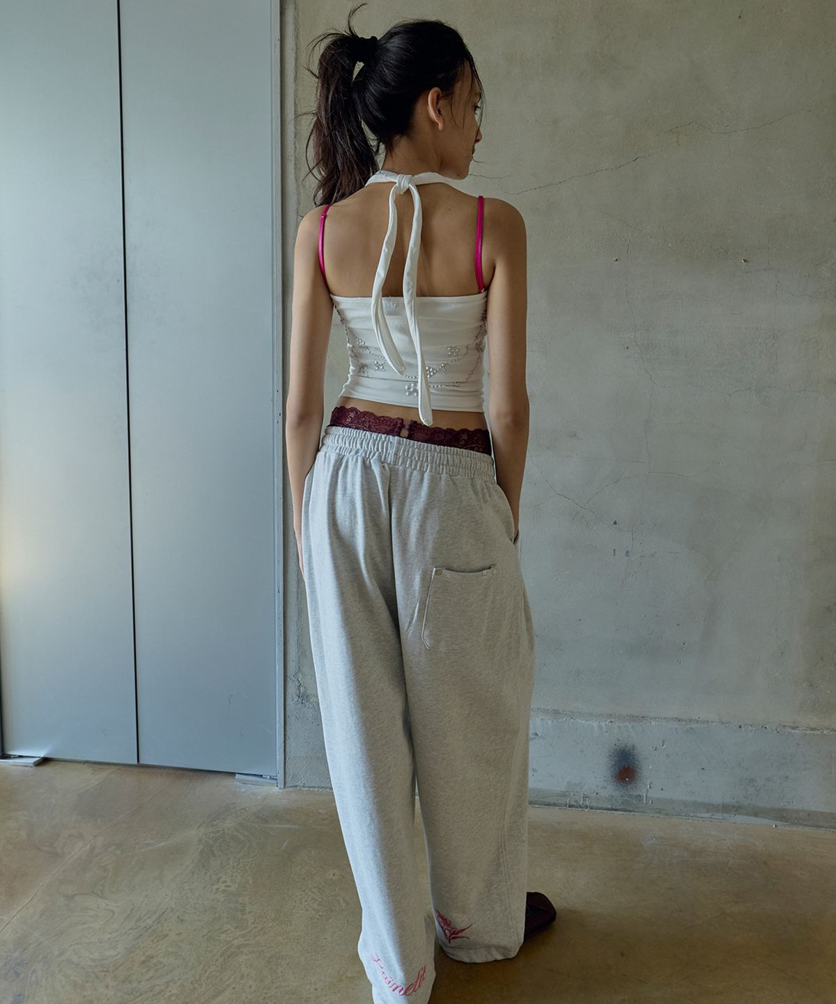 페이네틱(PAINETIC) Studded Halterneck Top (WHITE)