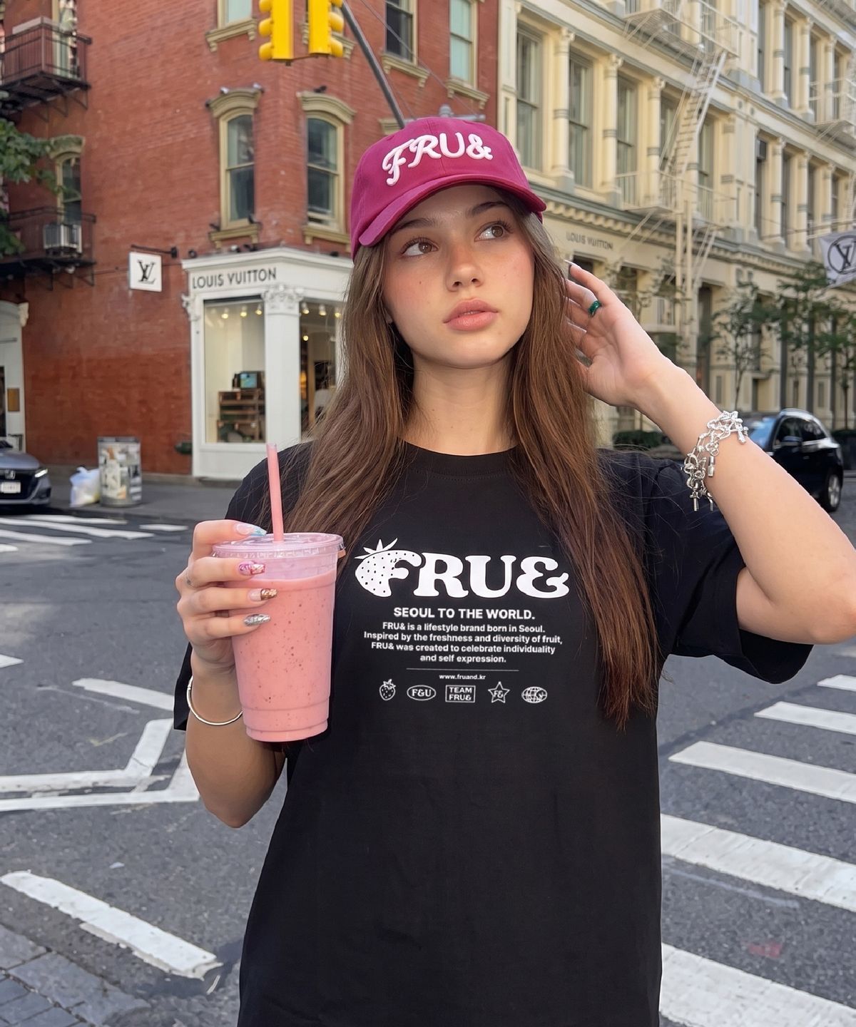 프루앤(FRUAND) SEOUL T-SHIRT_BLACK