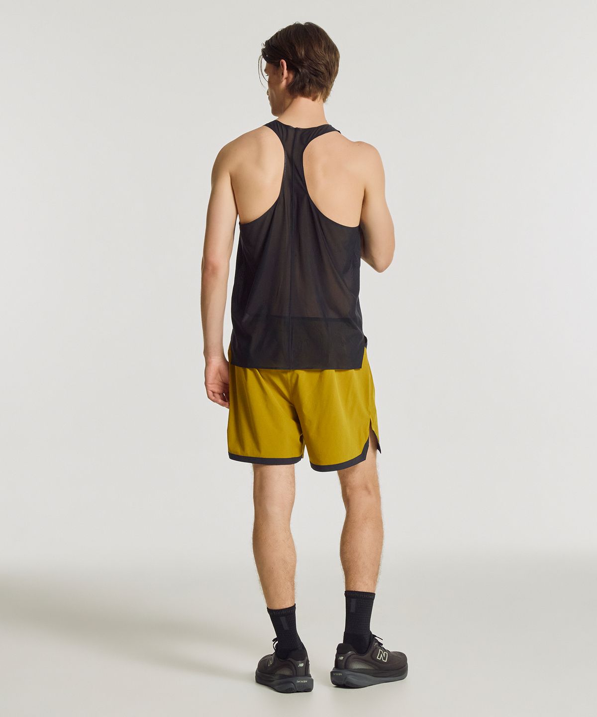 뉴발란스(NEW BALANCE) NBNVG36211 / MEN RC 에센셜 쇼츠 5인치 (D/BEIGE)