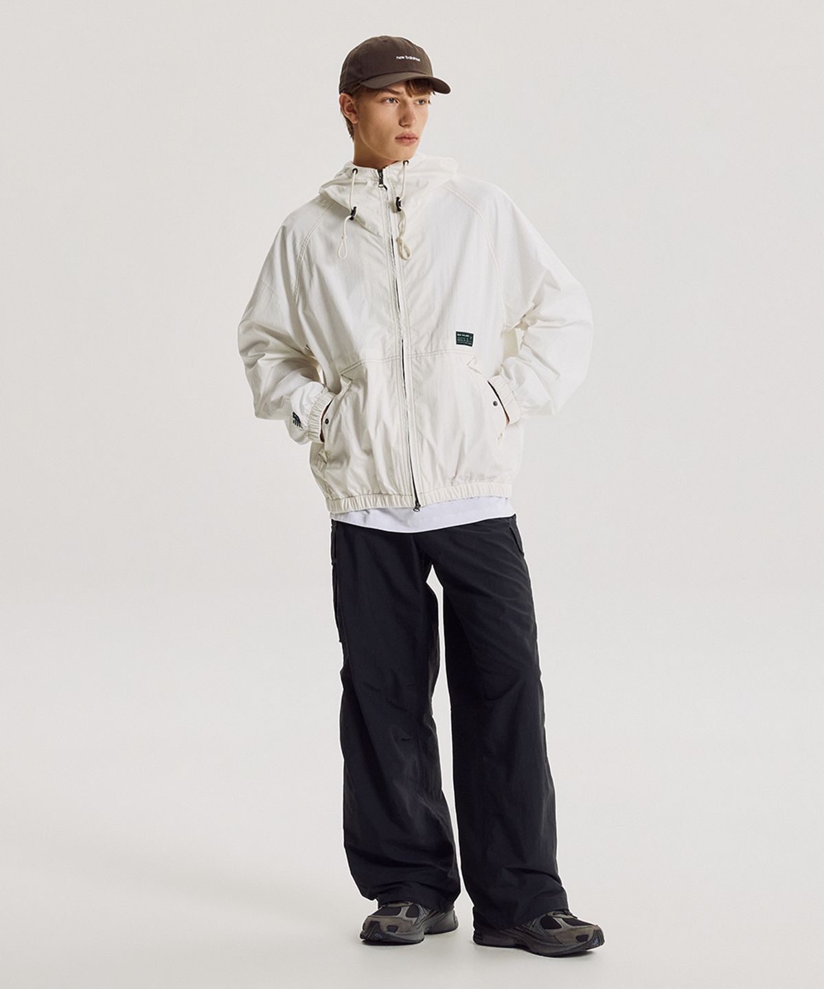 뉴발란스(NEW BALANCE) NBNAG31853 / UNI 모닝레이브 워시드 후디드 자켓 (IVORY)