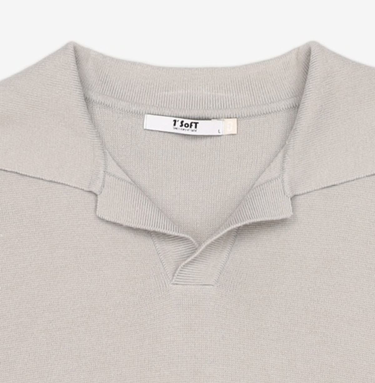 원소프트(1'SOFT) 오픈카라풀오버 OPEN COLLAR NECK KNIT L