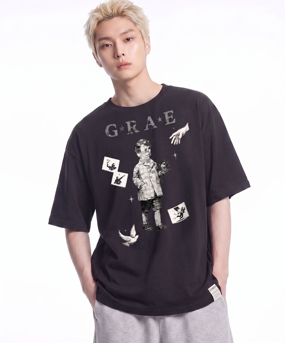 그레이버 오디너리(GRAVER ORDINARY) [ODNR UNISEX]Grae Peace 반팔 티셔츠_BLACK