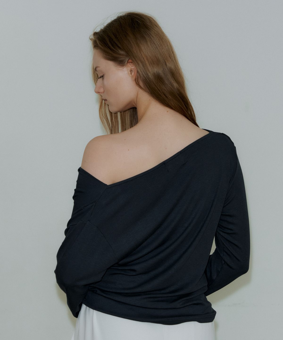 리올그(REORG) PAP DRAPE LONG SLEEVE T-SHIRT DARK GREY