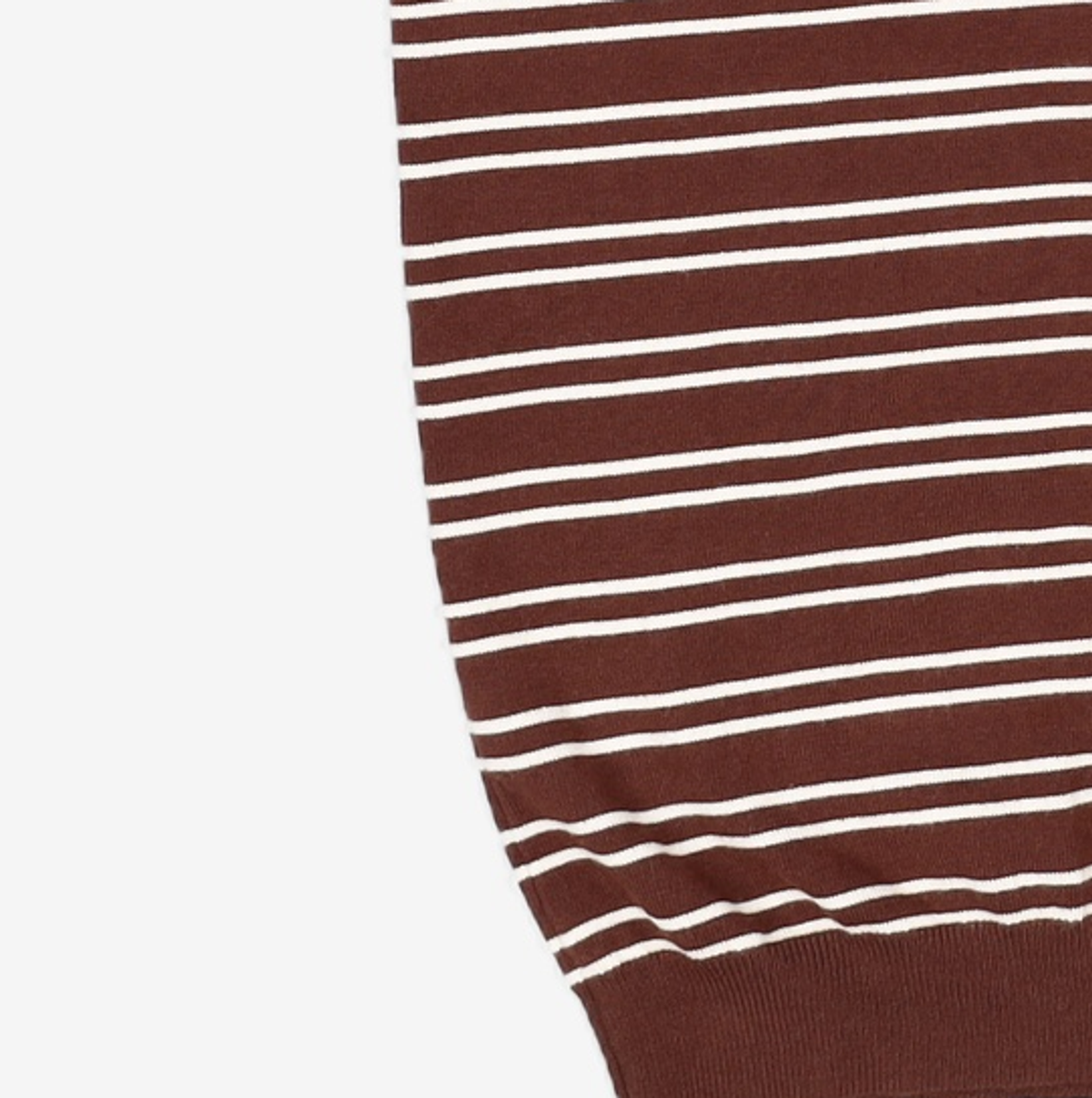 토피(TOFFEE) 더블 스트라이프 카라 하프 니트 (BROWN) L