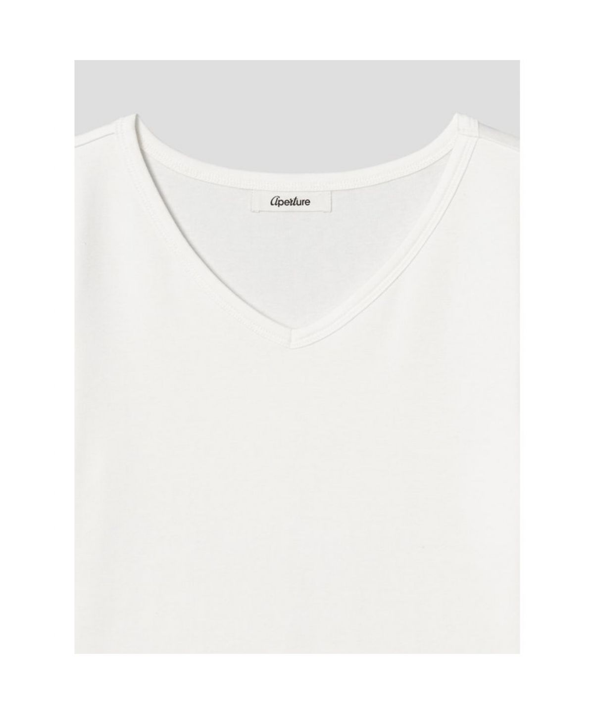 디애퍼처(THE APERTURE) Classic VNeck T Shirt  White (TA6742A101)