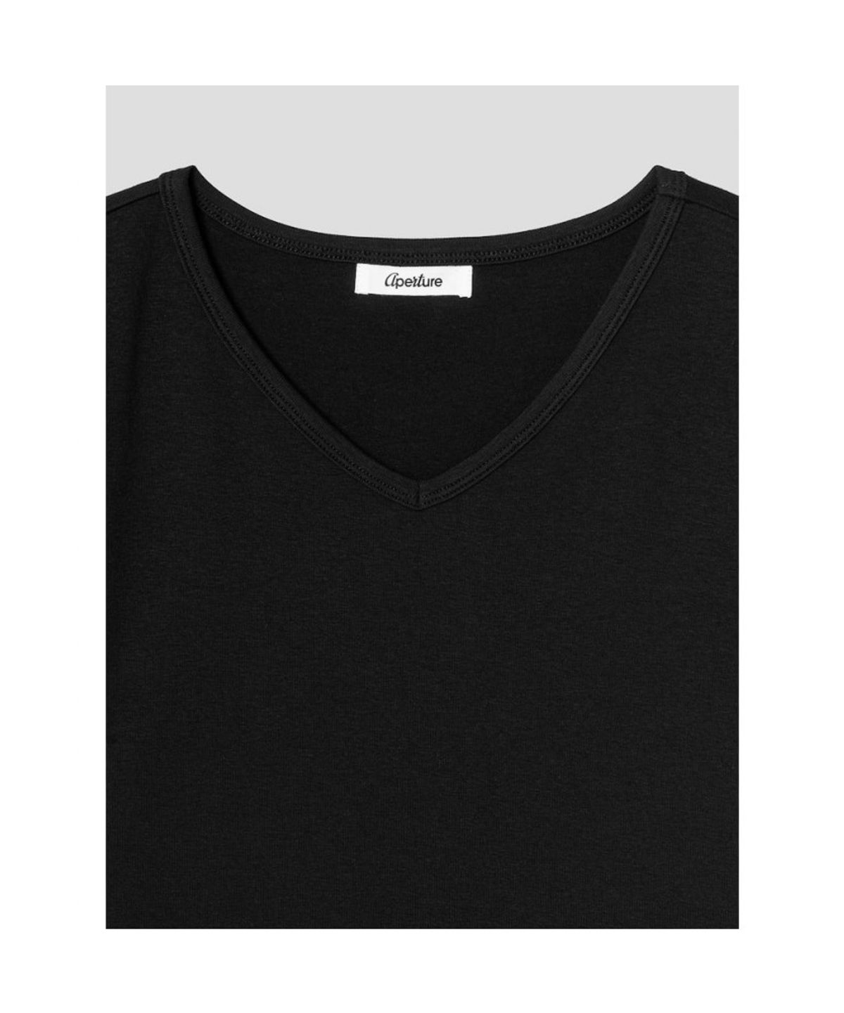 디애퍼처(THE APERTURE) Classic VNeck T Shirt  Black (TA6742A105)