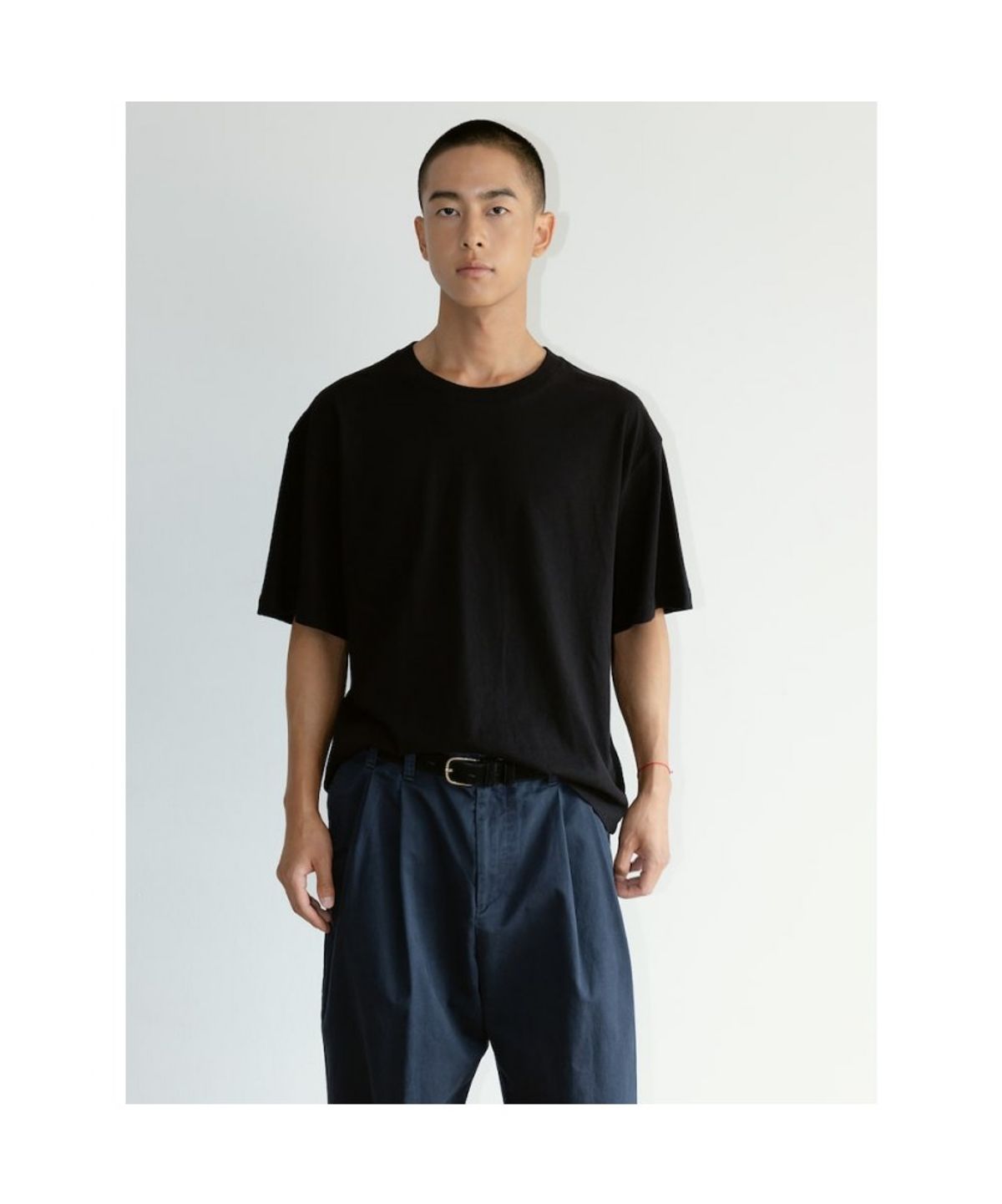 디애퍼처(THE APERTURE) [Unisex] Cotton Crop TShirt  Black (TA6742U045)