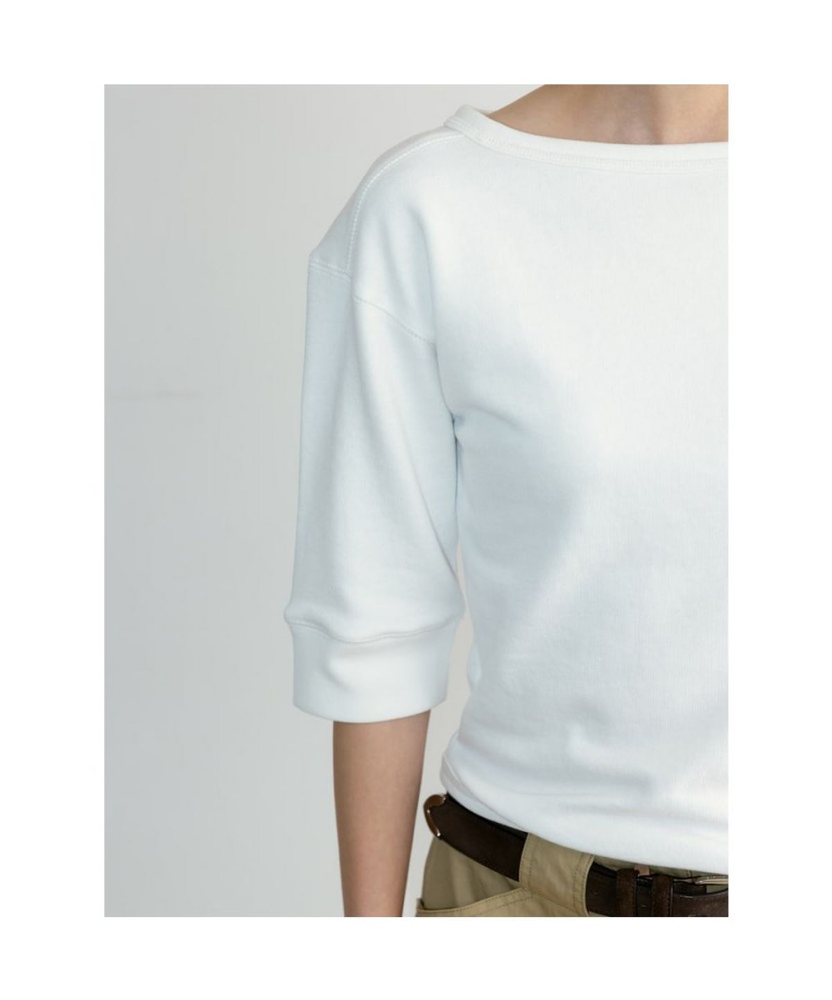 디애퍼처(THE APERTURE) Nelson BoatNeck Top  White (TA6741A021)