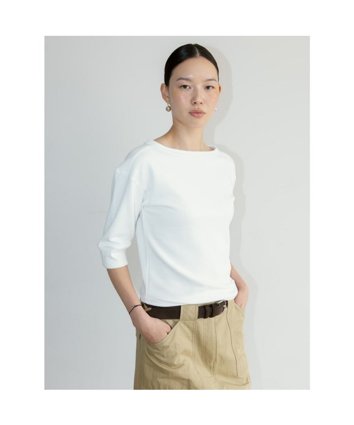 디애퍼처(THE APERTURE) Nelson BoatNeck Top  White (TA6741A021)