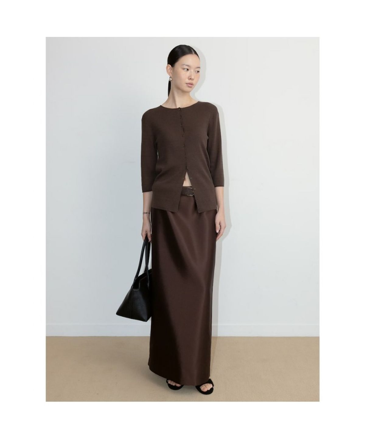 디애퍼처(THE APERTURE) Cambio Knit Cardigan  Brown (TA675AA01D)