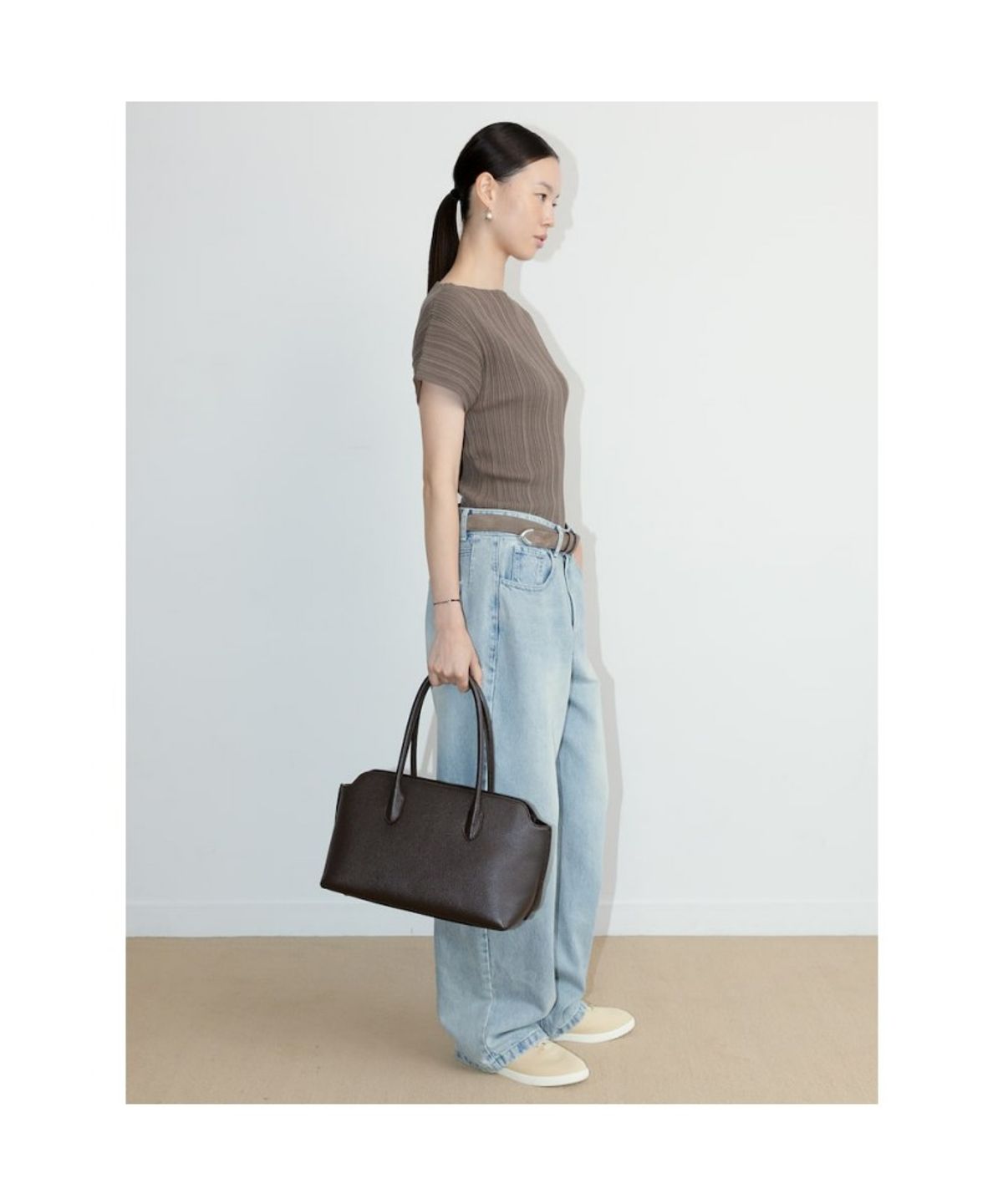 디애퍼처(THE APERTURE) Krish Leather Bag  Brown (TA67D4A01D)
