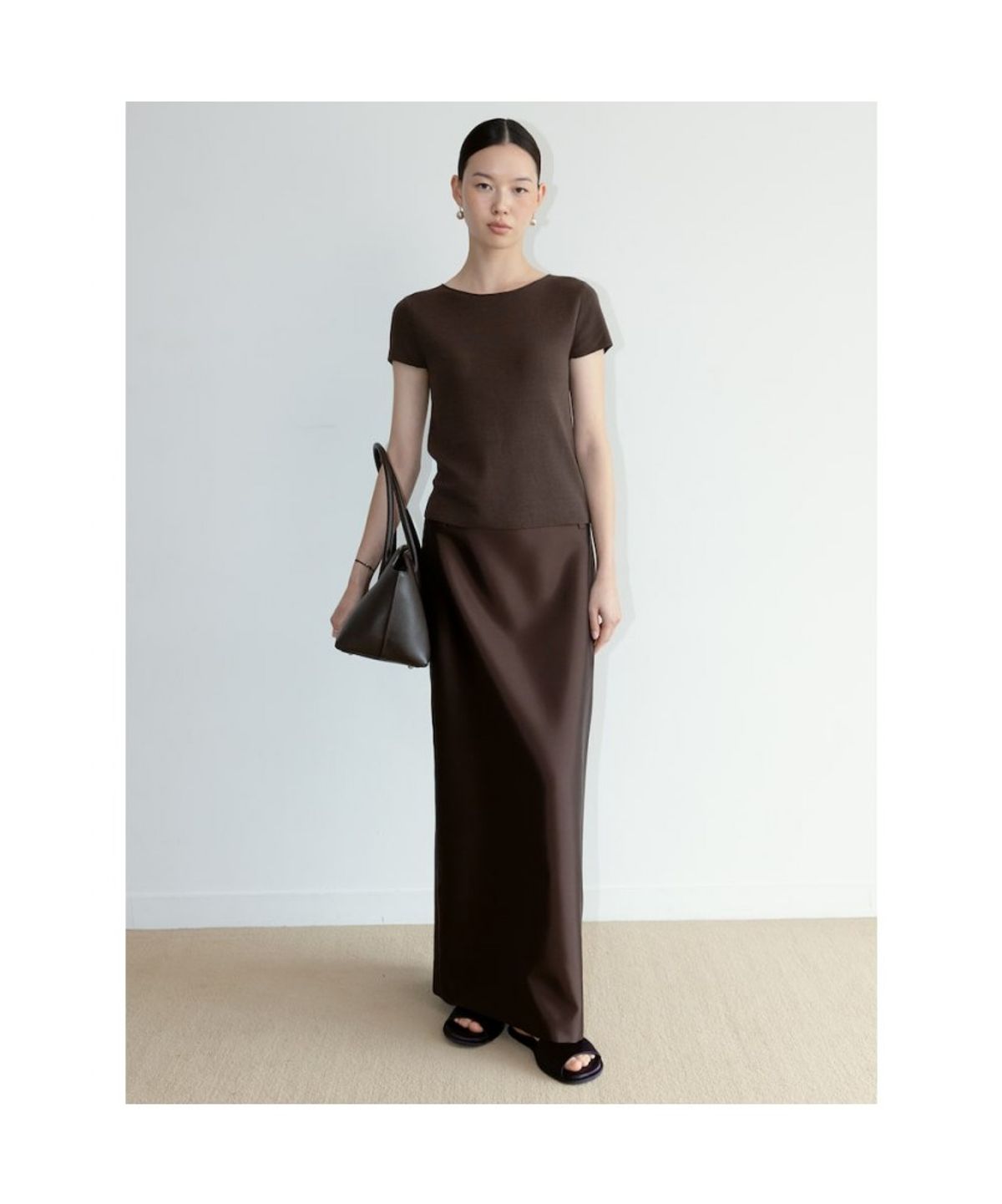 디애퍼처(THE APERTURE) Cambio Knit Top  Brown (TA6751A04D)