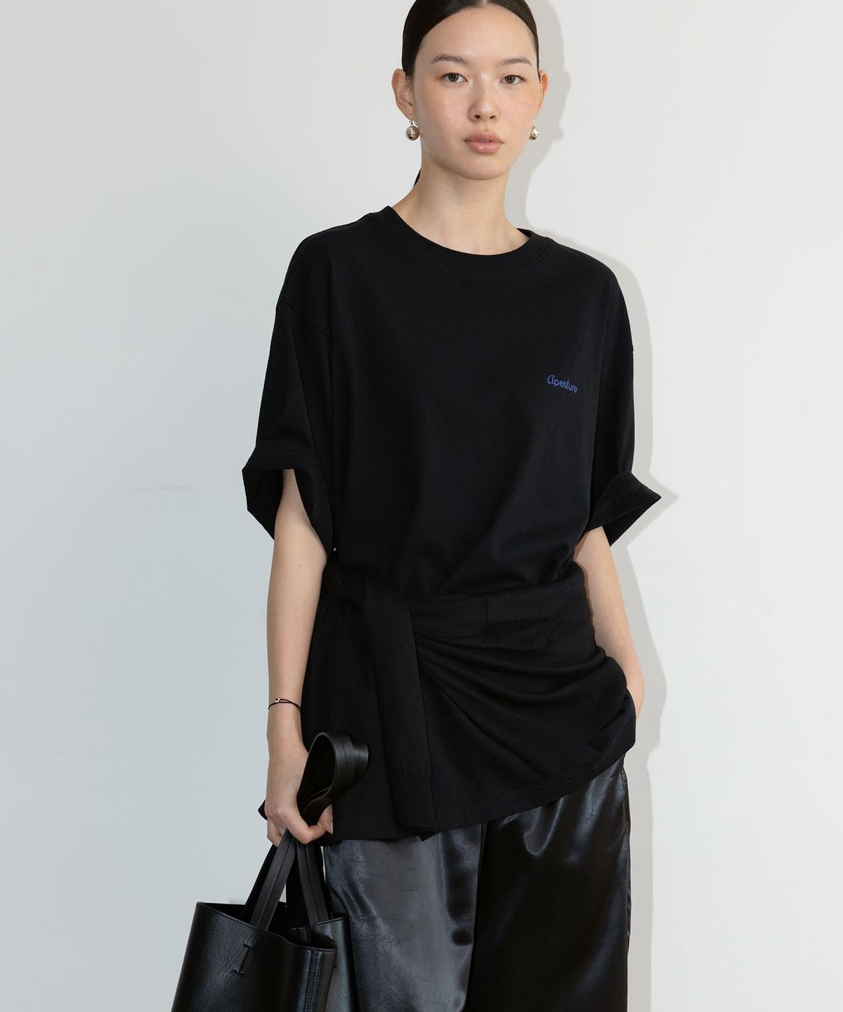 디애퍼처(THE APERTURE) Cash Crop Knit  Black (TA6751A075)