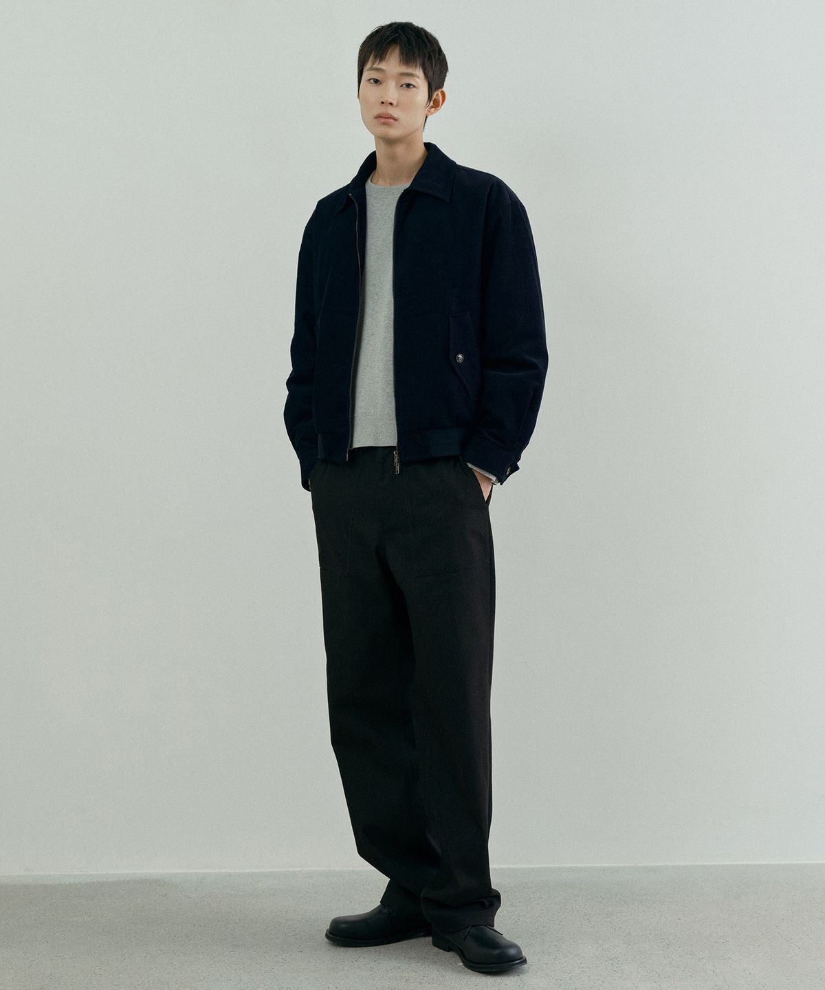 마인드브릿지(MINDBRIDGE) [COUTURE]블랙 데님라이크 퍼티그 팬츠