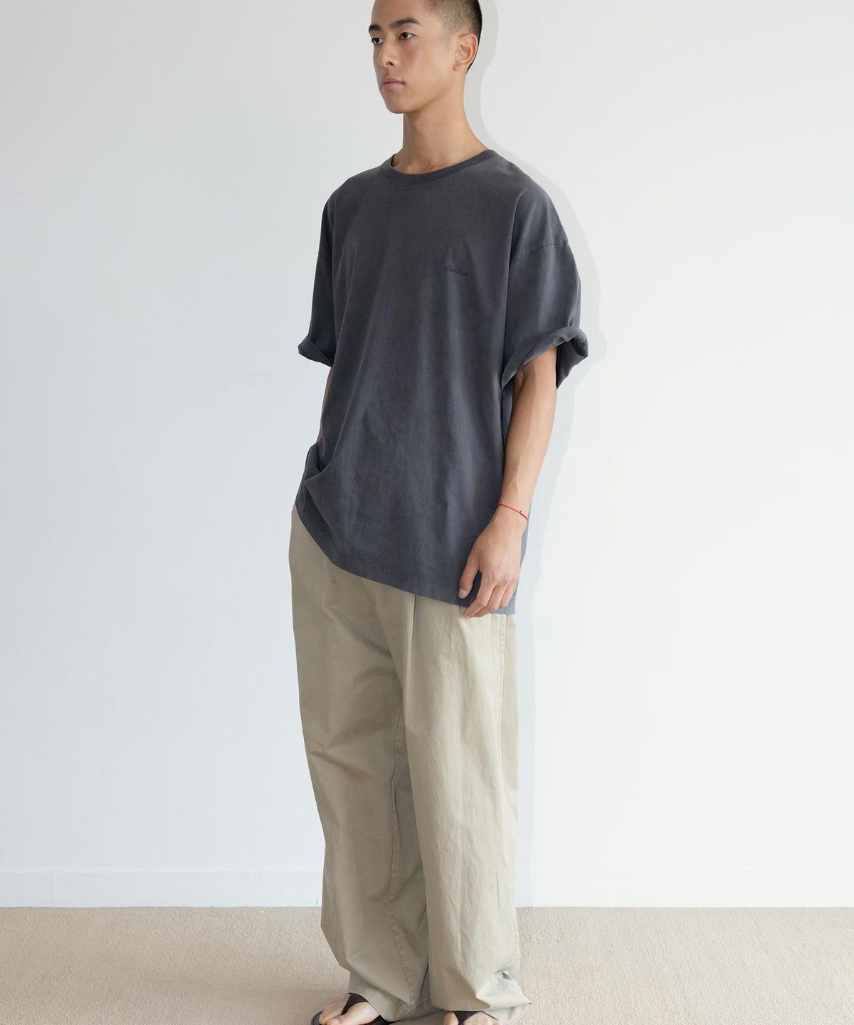 디애퍼처(THE APERTURE) [Unisex] Hoffman Tuck Pants  Beige (TA6721U04A)