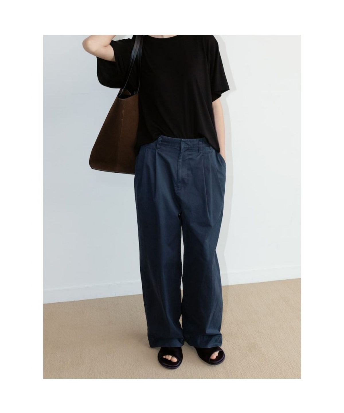 디애퍼처(THE APERTURE) [Unisex] Hoffman Tuck Pants  Navy (TA6721U04R)