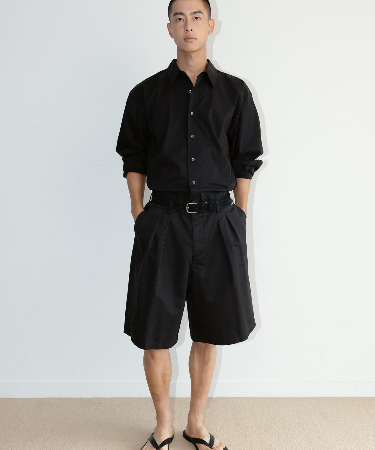 디애퍼처(THE APERTURE) [Unisex] Washing Bermuda Pants  Black (TA6725U025)