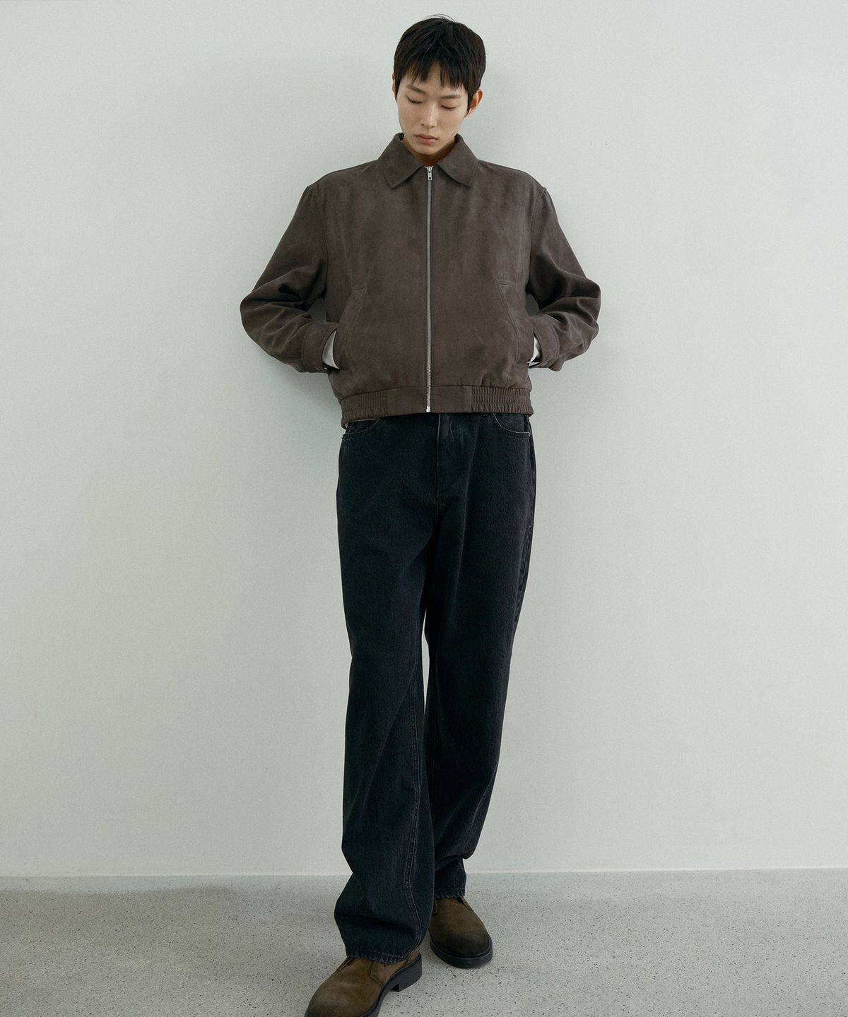 마인드브릿지(MINDBRIDGE) 스웨이드 세미 오버핏 블루종 - 2color