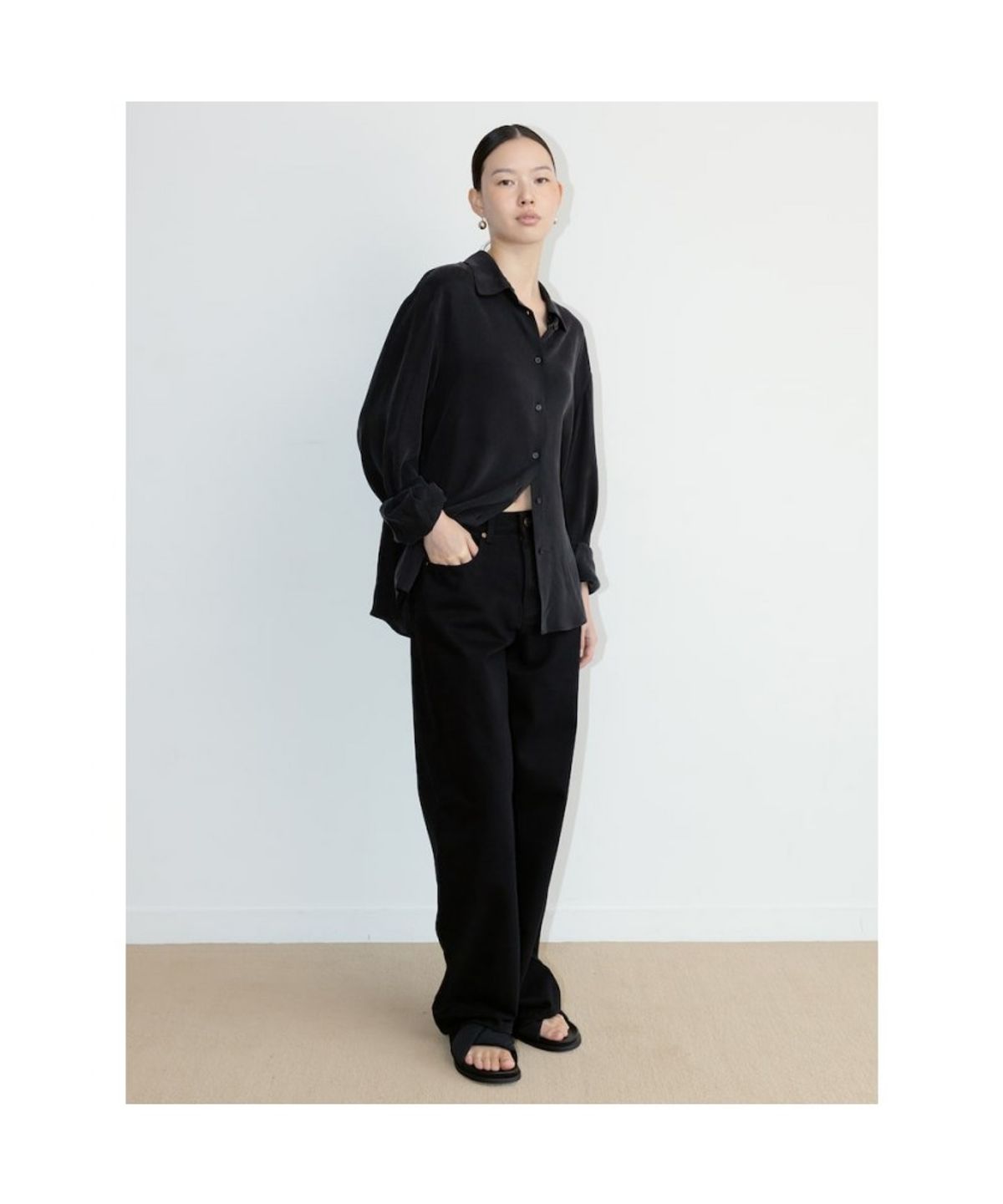 디애퍼처(THE APERTURE) [Unisex] 60S Straight Denim Pants  Black (TA6721U075)