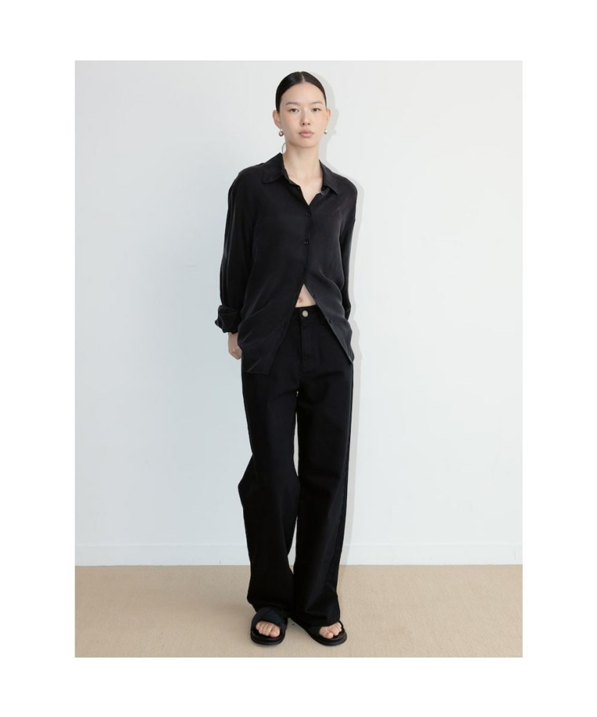 디애퍼처(THE APERTURE) [Unisex] 60S Straight Denim Pants  Black (TA6721U075)